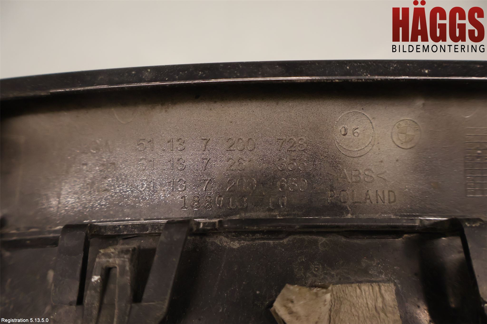 BMW 5 F10/F11/F18 09-17 Grilldel Höger