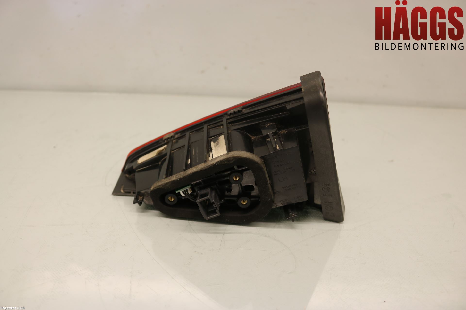 Skoda SUPERB 16-24 Bakljus Lucka Vä