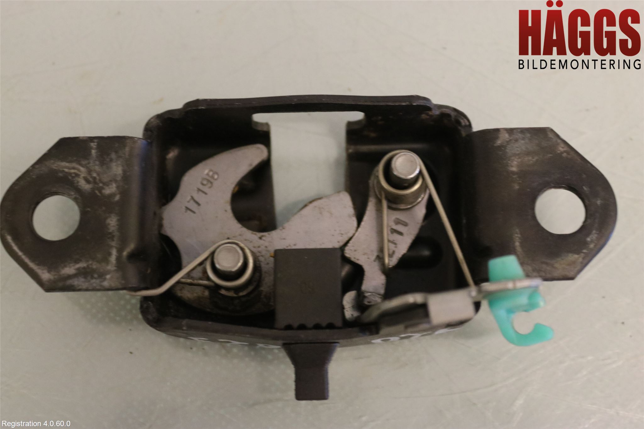 Nissan NAVARA 05-16 Låskista Baklucka