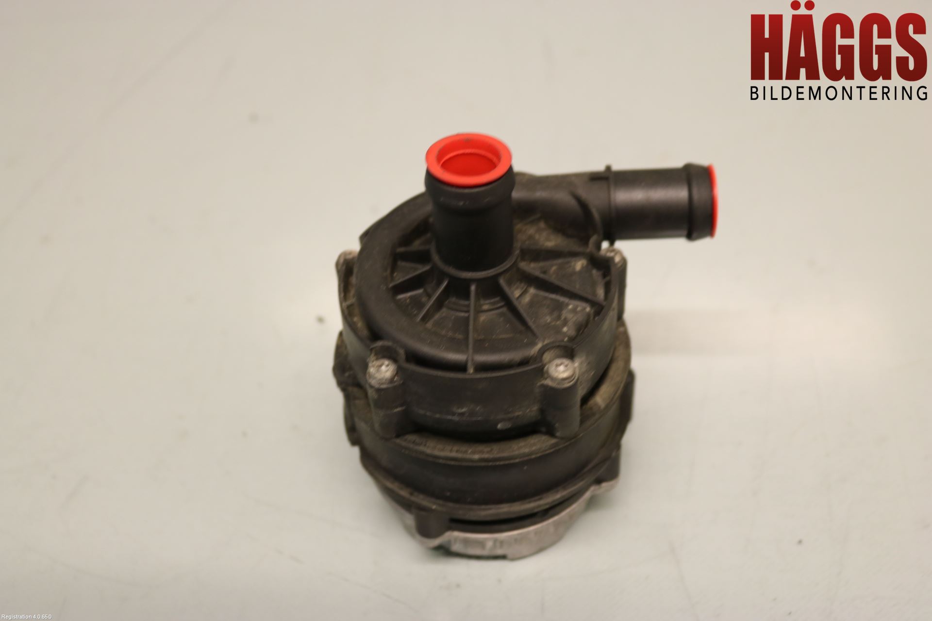 Volkswagen VW TIGUAN 16-24 Vattenpump
