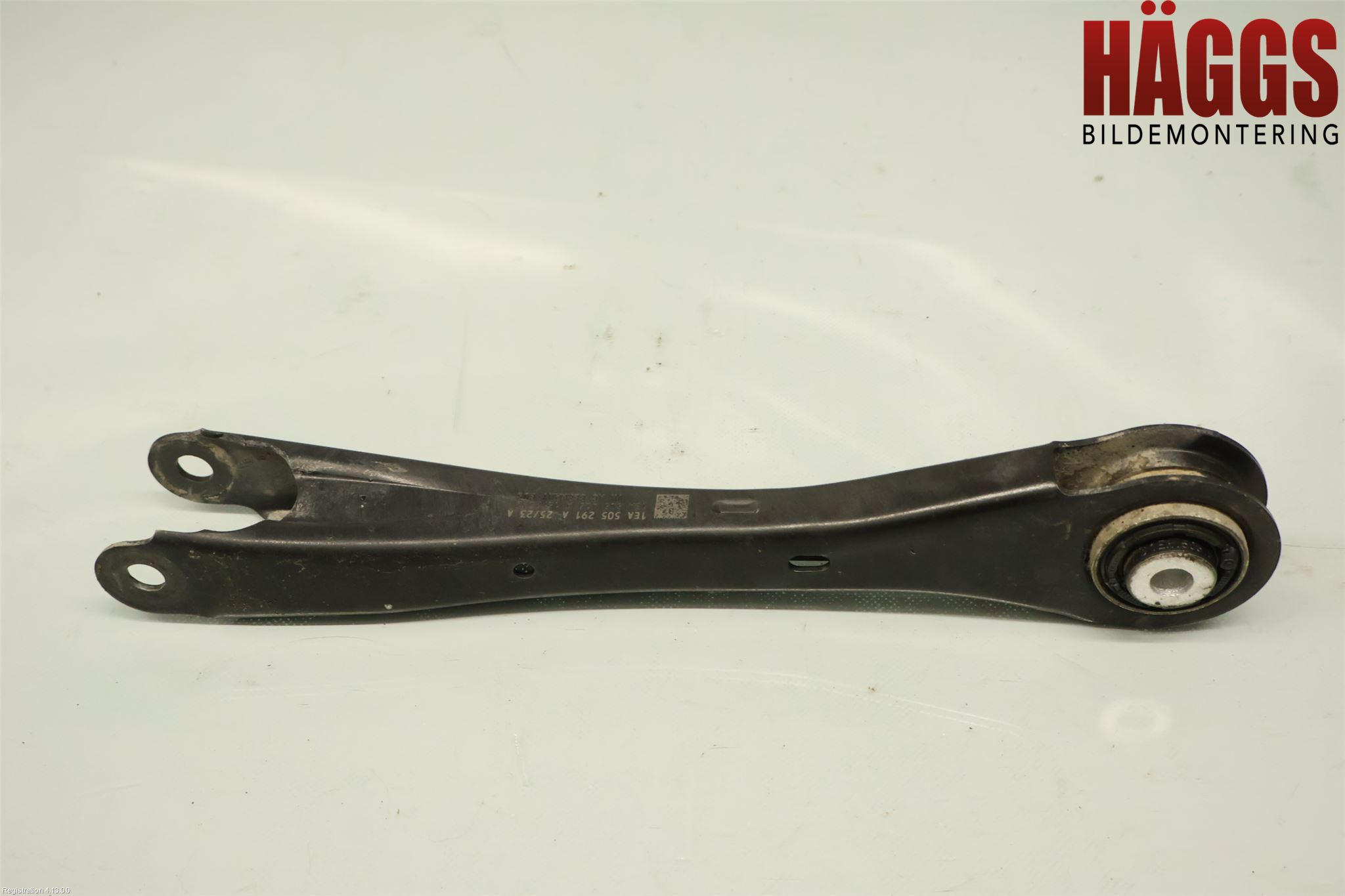 Volkswagen VW ID.4 21- Bärarm Bak Vä-Hö