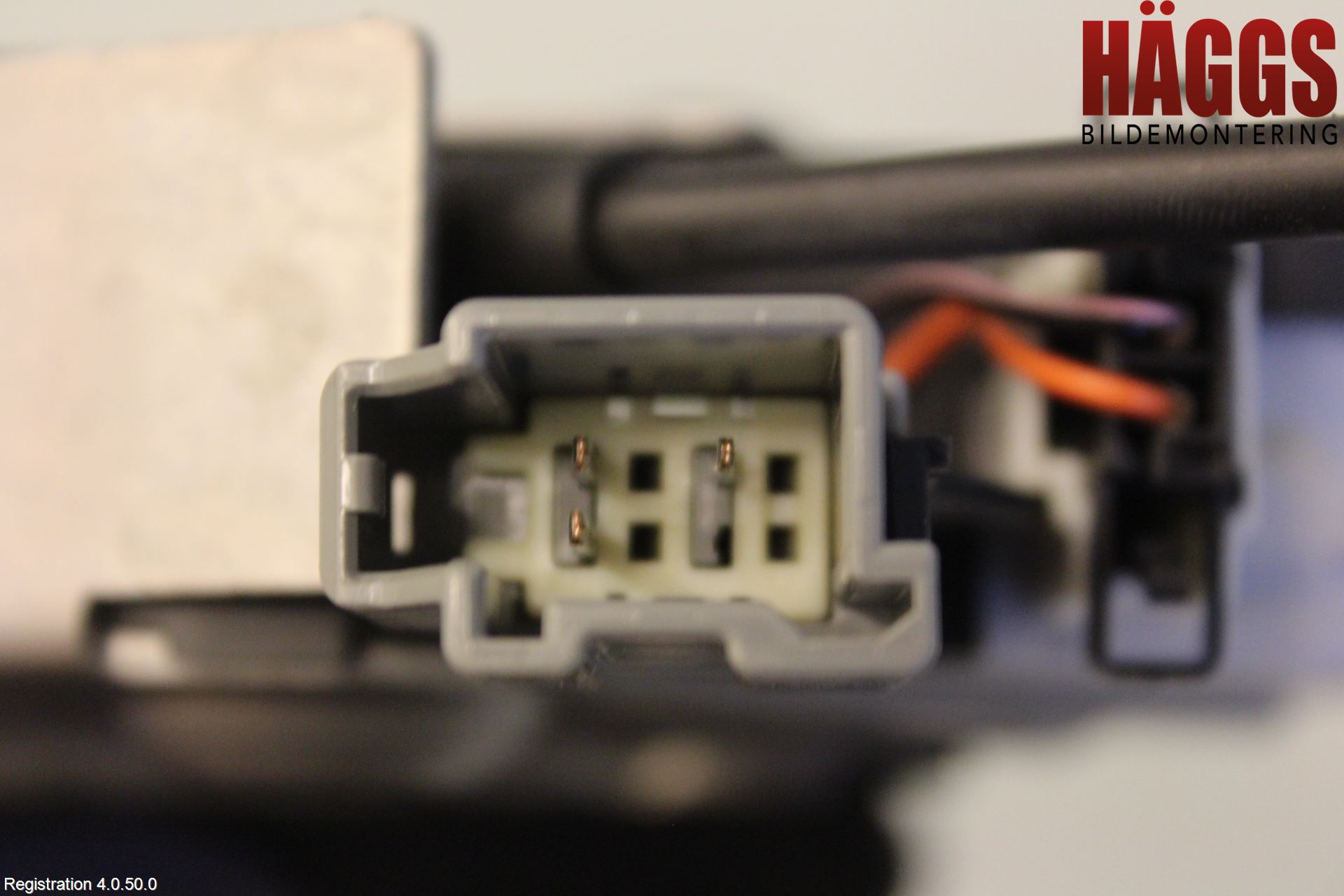 BMW X1 E84 10-15 Låskista Baklucka