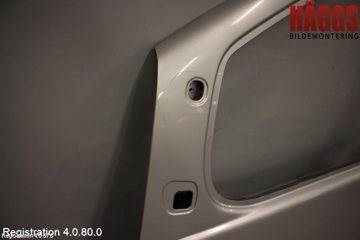 Opel VIVARO 01-14 Dörr Fram Vänster