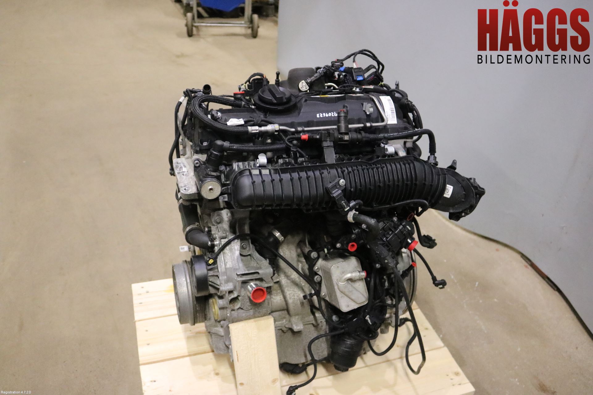 Mini COOPER CLUBMAN F54 16- Motor Bensin