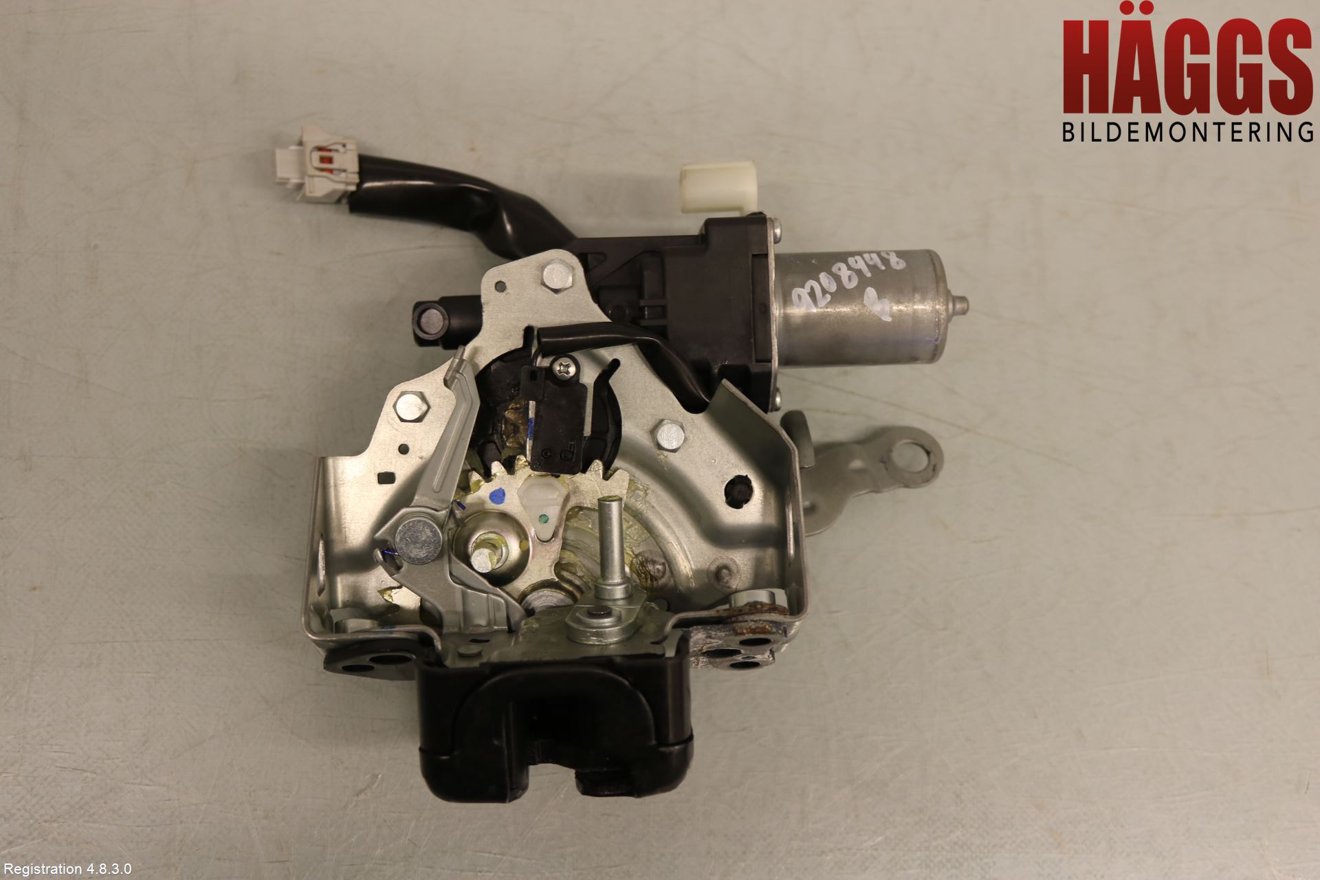 Toyota COROLLA 19- Låskista Baklucka