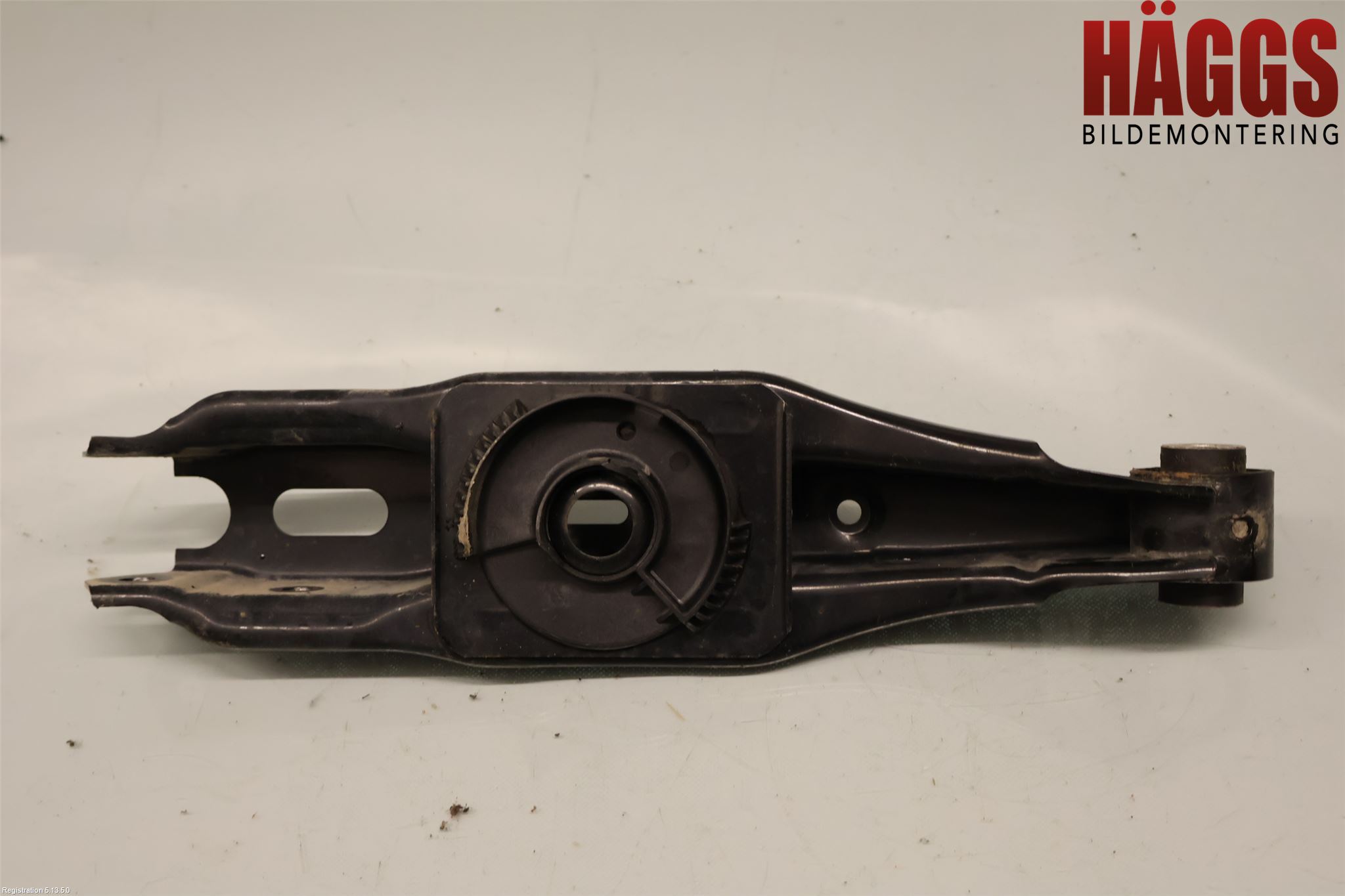 Volkswagen VW ID.5 22- Bärarm Bak Vä-Hö