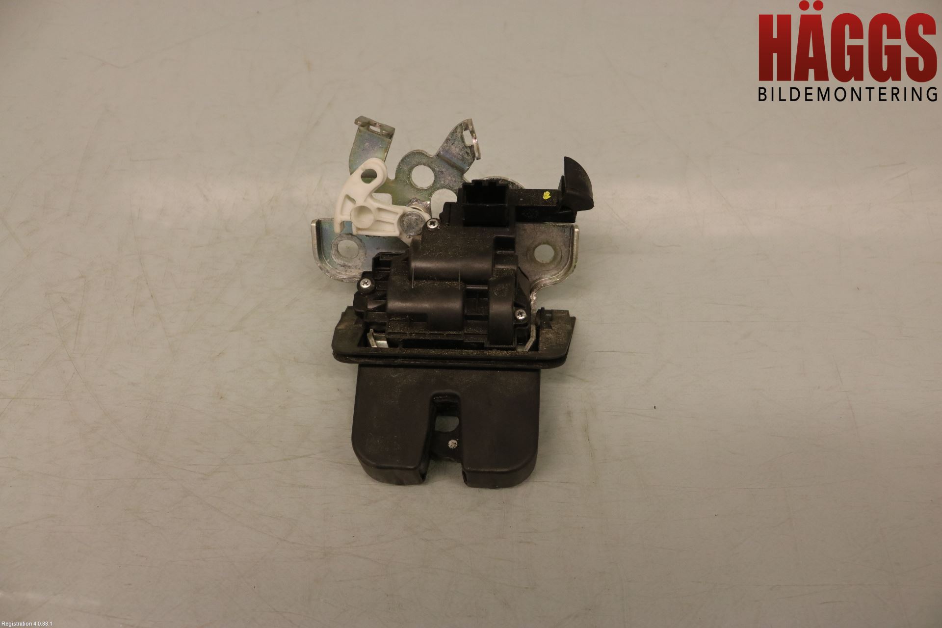 Seat LEON 13-20 Låskista Baklucka