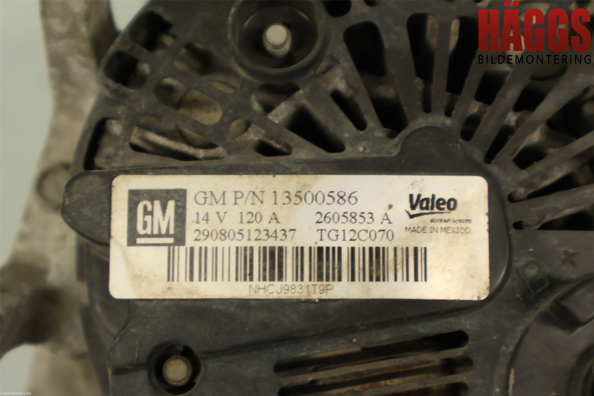 Opel ASTRA J 10-15 Generator