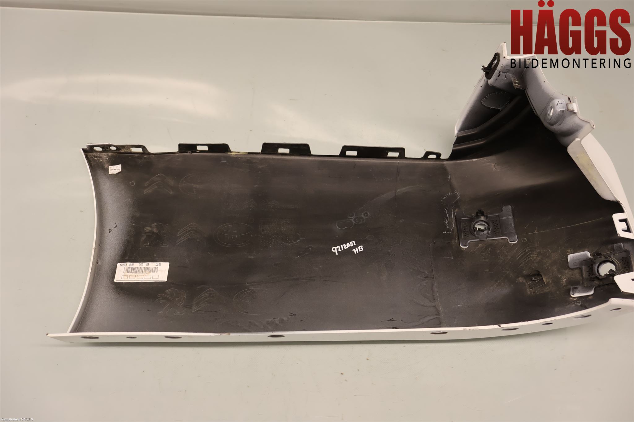 Citroen SPACETOURER/E-SPACETOURER 16- Stötfångardel Bak Hö