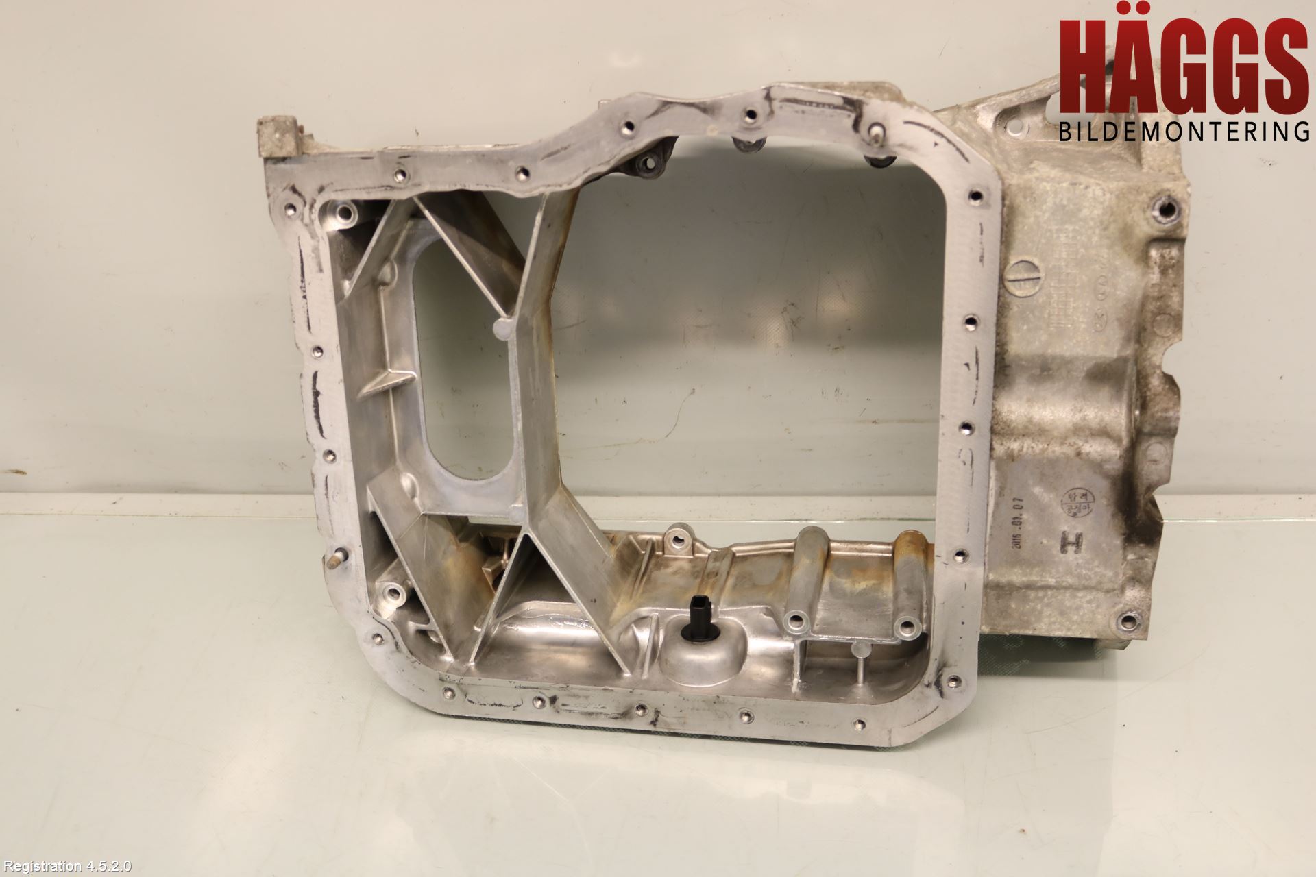 Kia SORENTO 15-20 Oljetråg