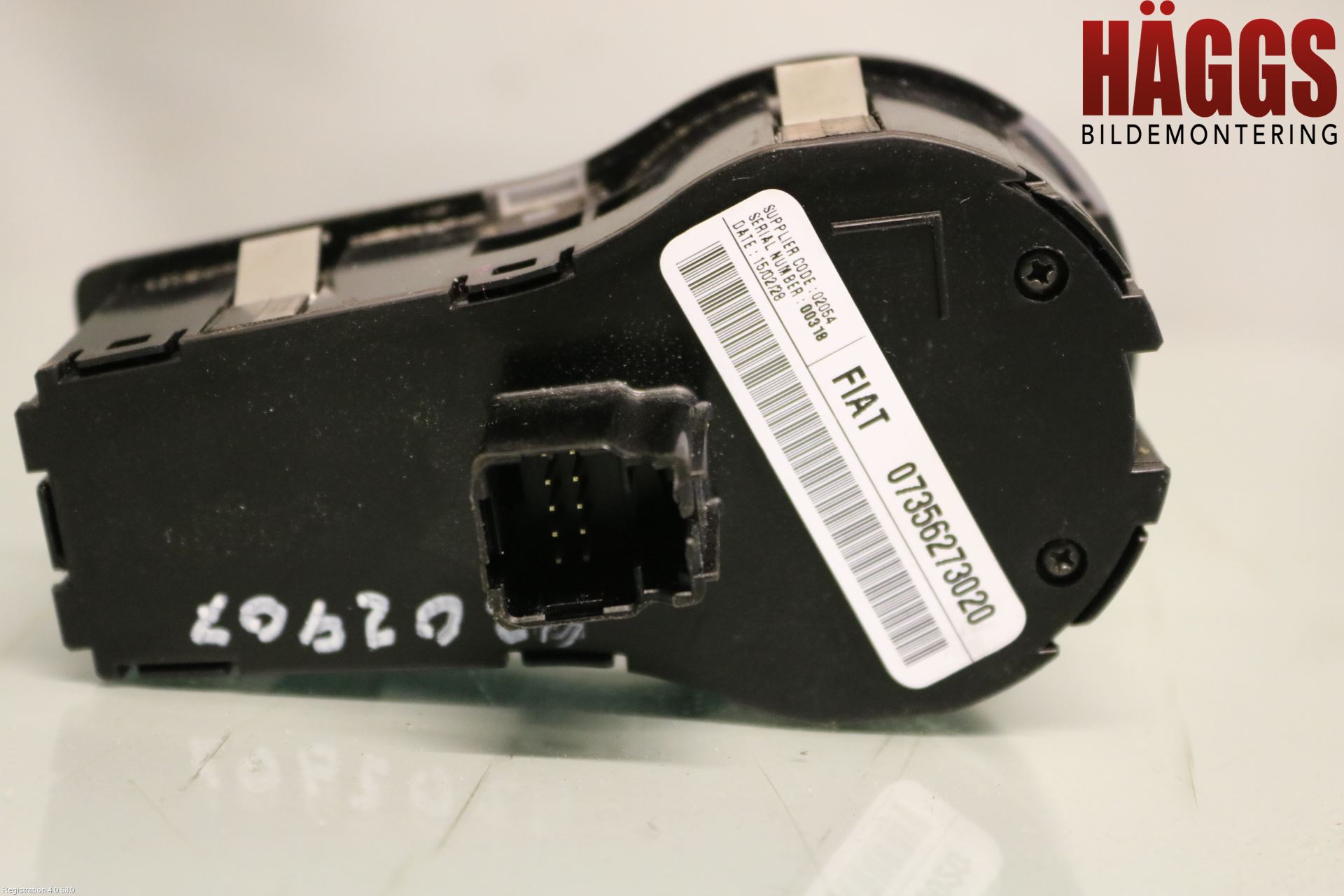 Fiat 500X 15- Strömställare Ljus