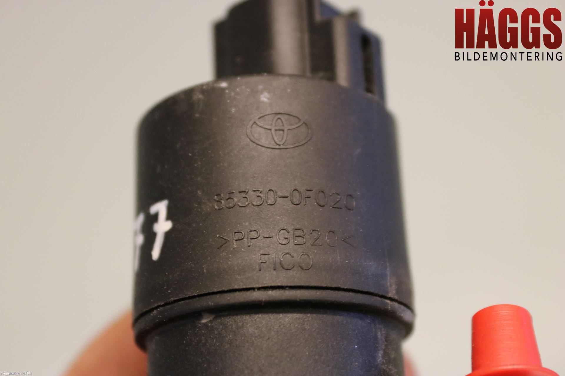 Toyota YARIS XP130 15-20 Spolarpump Baklucka