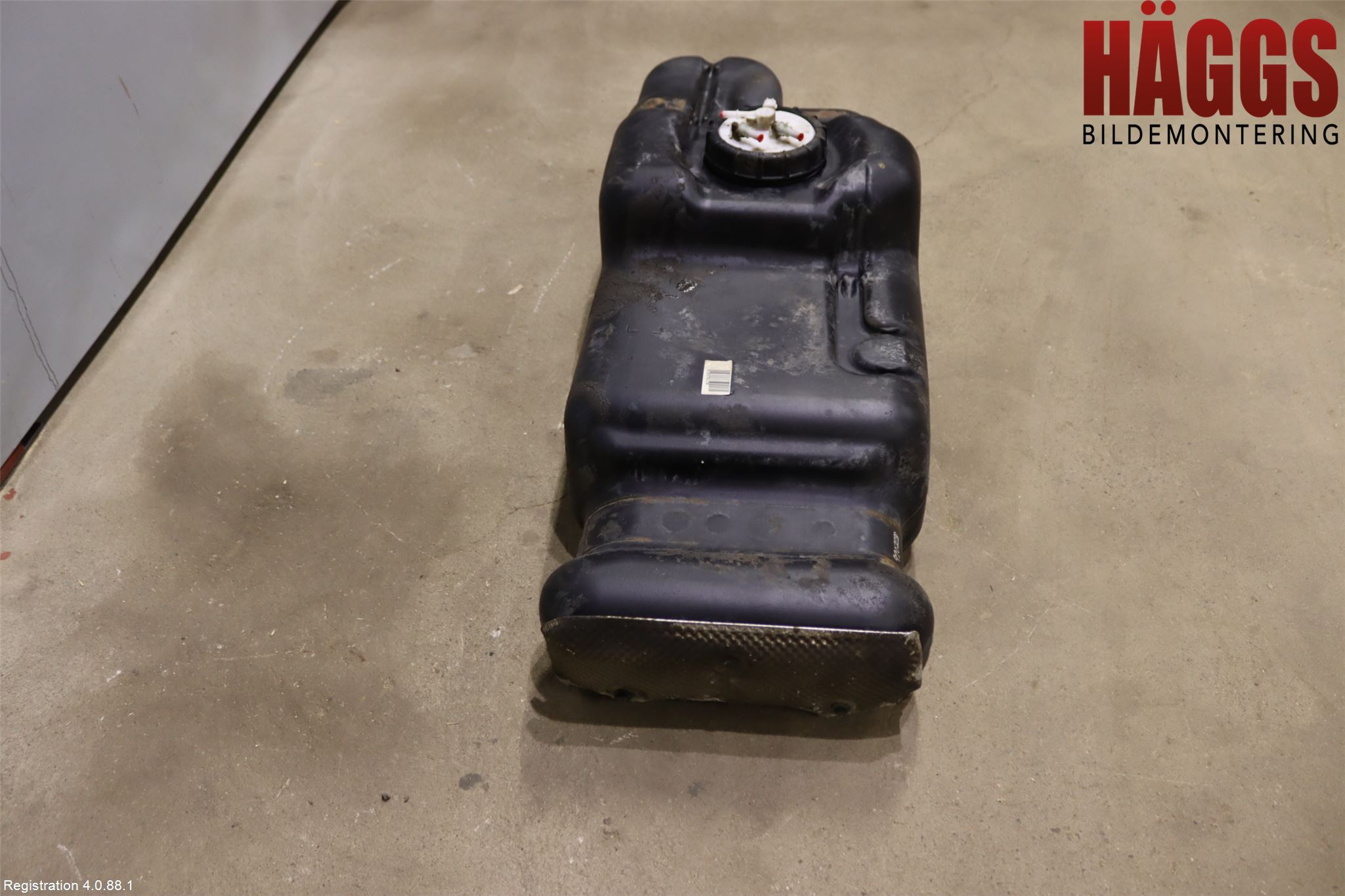 Nissan NAVARA 05-16 Bränsletank Diesel