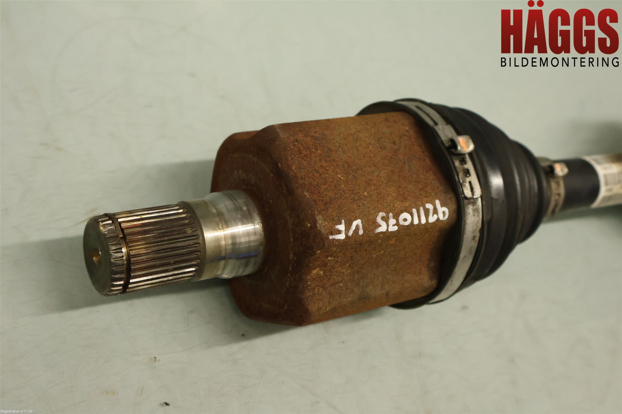 Volvo V60 11-13 Drivaxel Fram Vänster