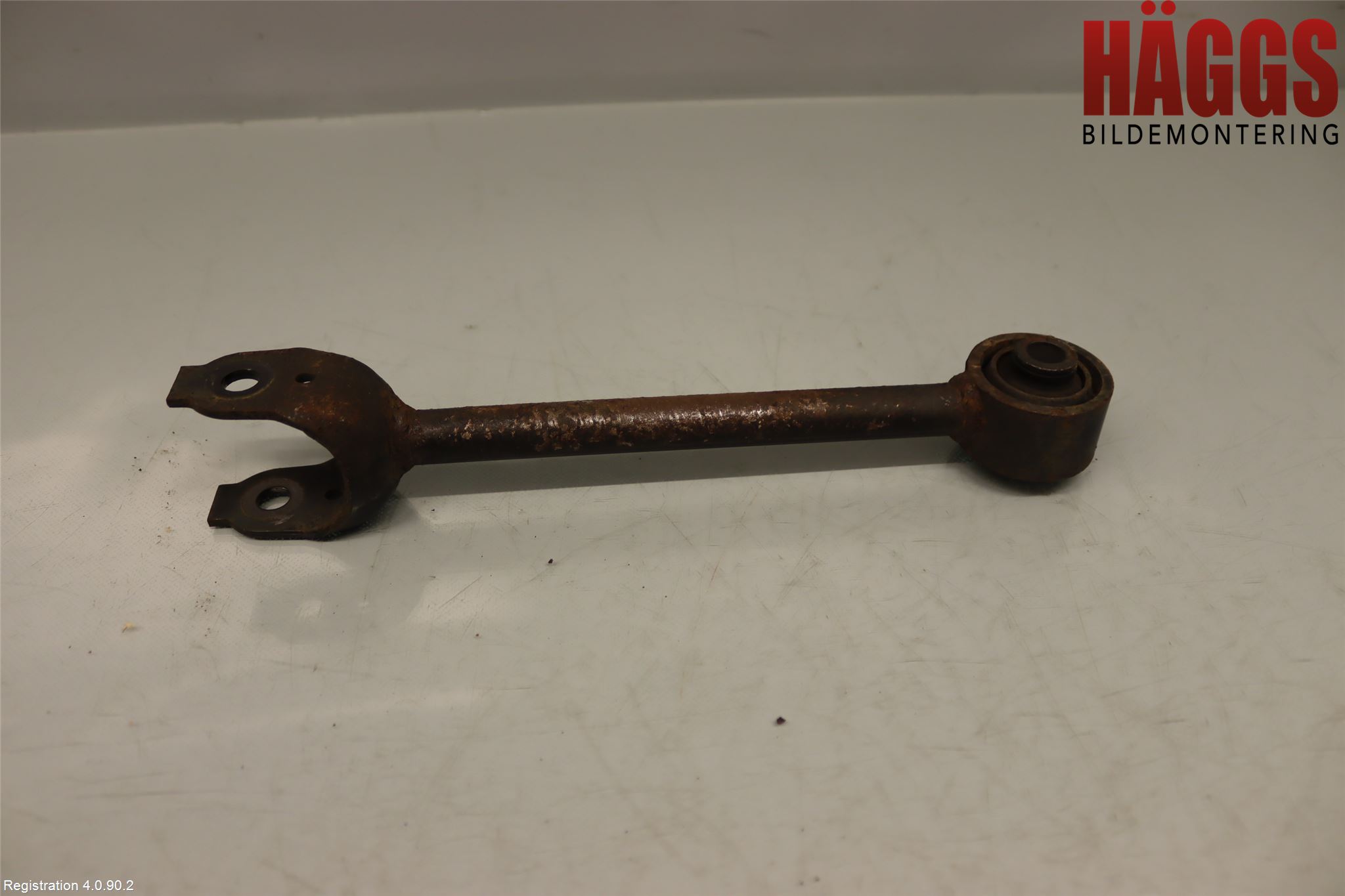 Toyota RAV4 19- Bärarm Bak Höger