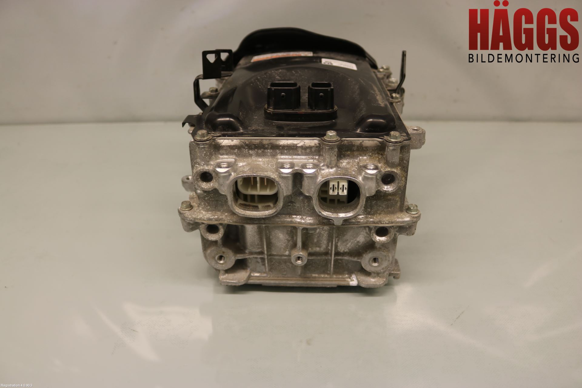 Toyota YARIS XP21 20- Hybridconverter