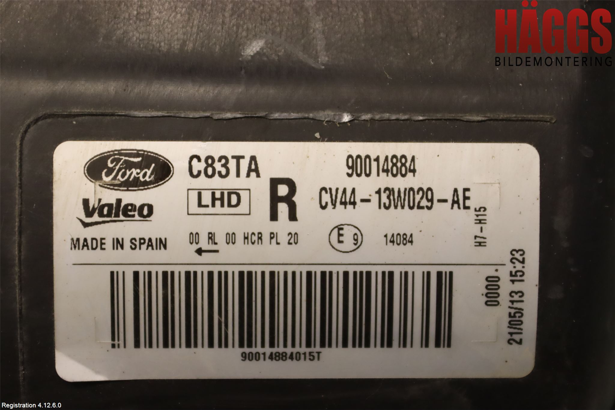 Ford KUGA 13-16 Strålkastare Höger