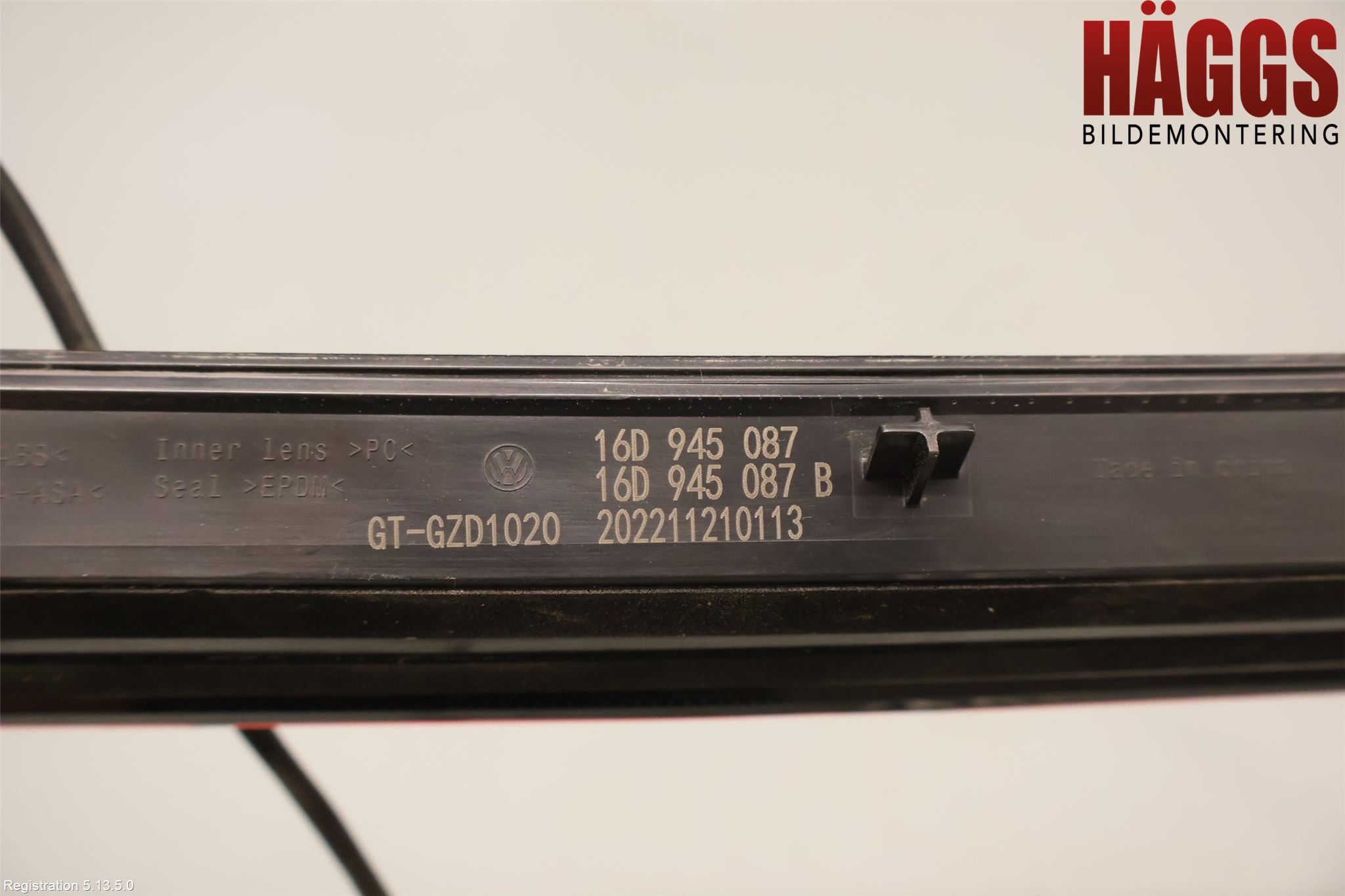 Volkswagen VW ID.5 22- Bromsljus Bakruta