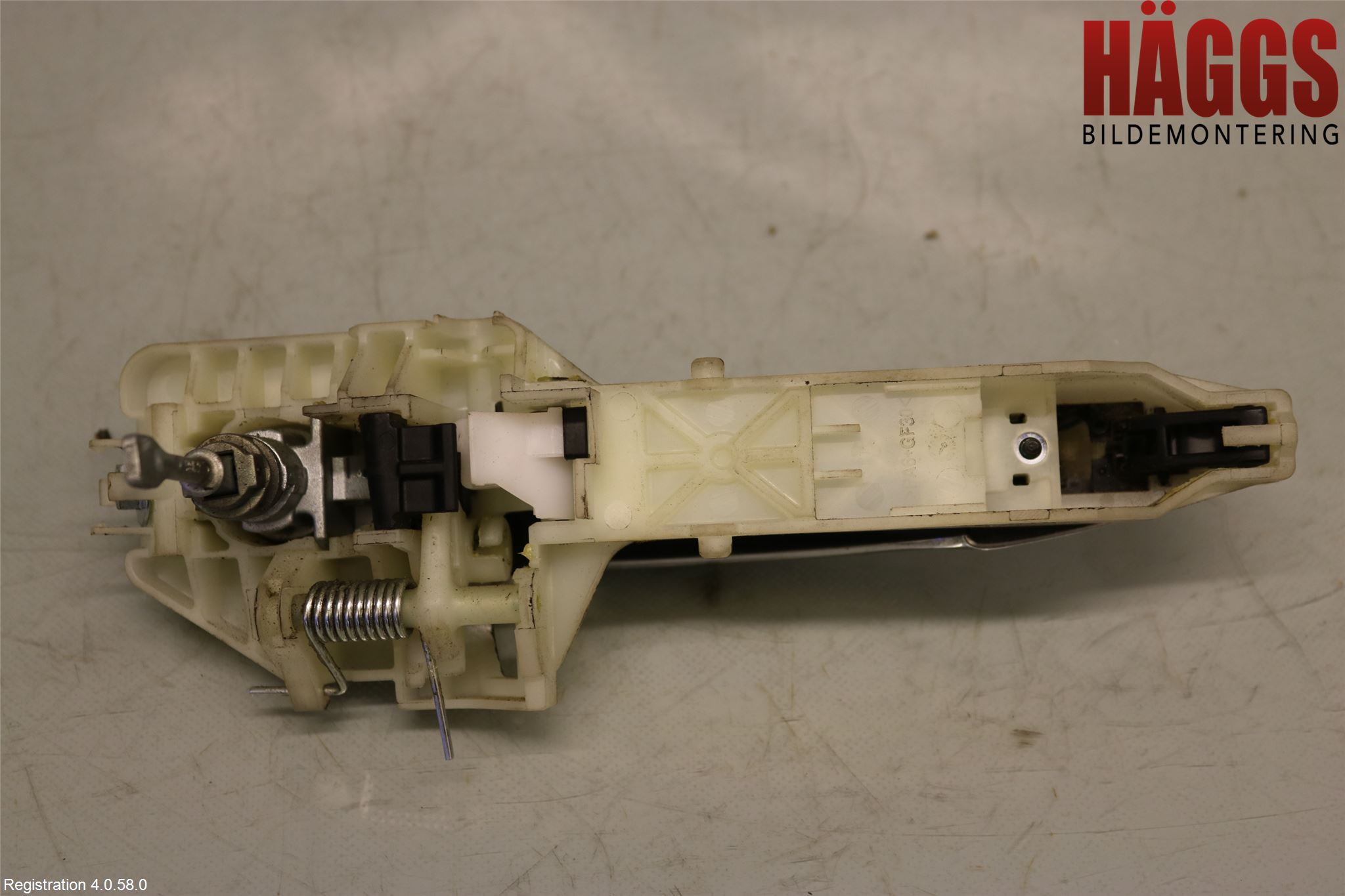 Kia CARENS III 13-19 Dörrhandtag Yttre Vä