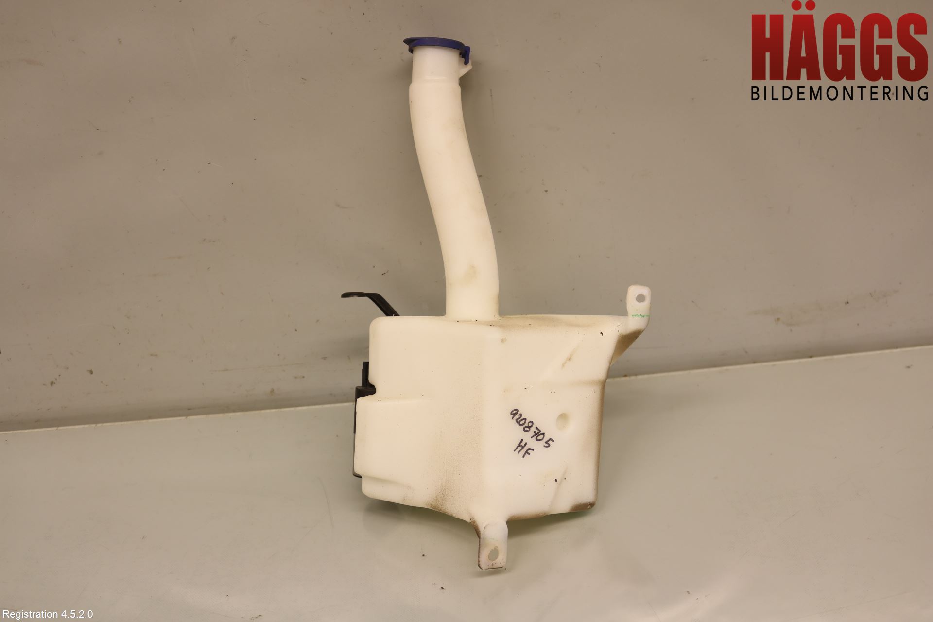 Ford RANGER EU 12-23 Spolartank Vindruta