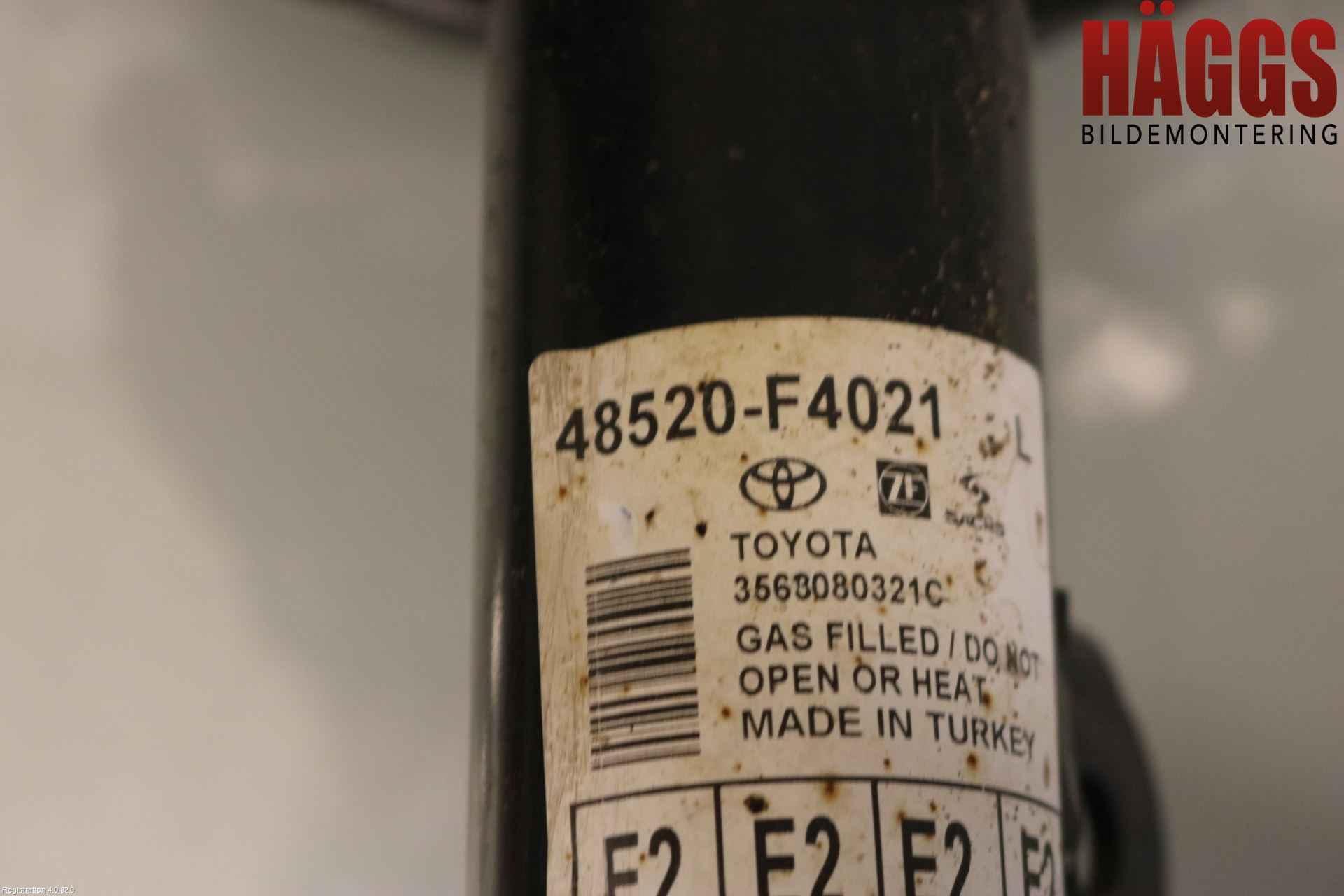 Toyota C-HR 16-23 Fjäderben Fram Vänster