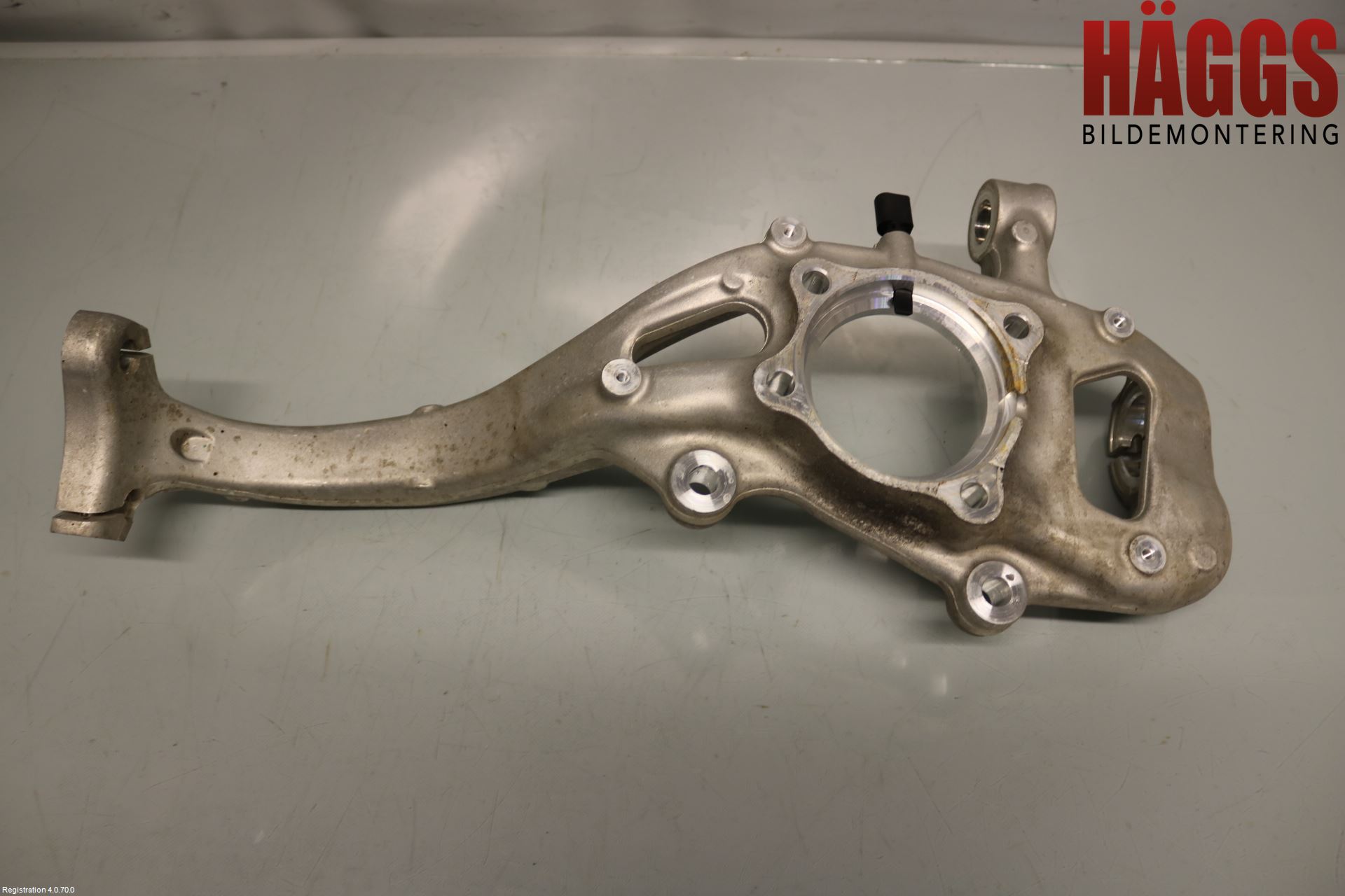 Audi A6 F2/C8 19- Styrspindel Lagerhus Hö