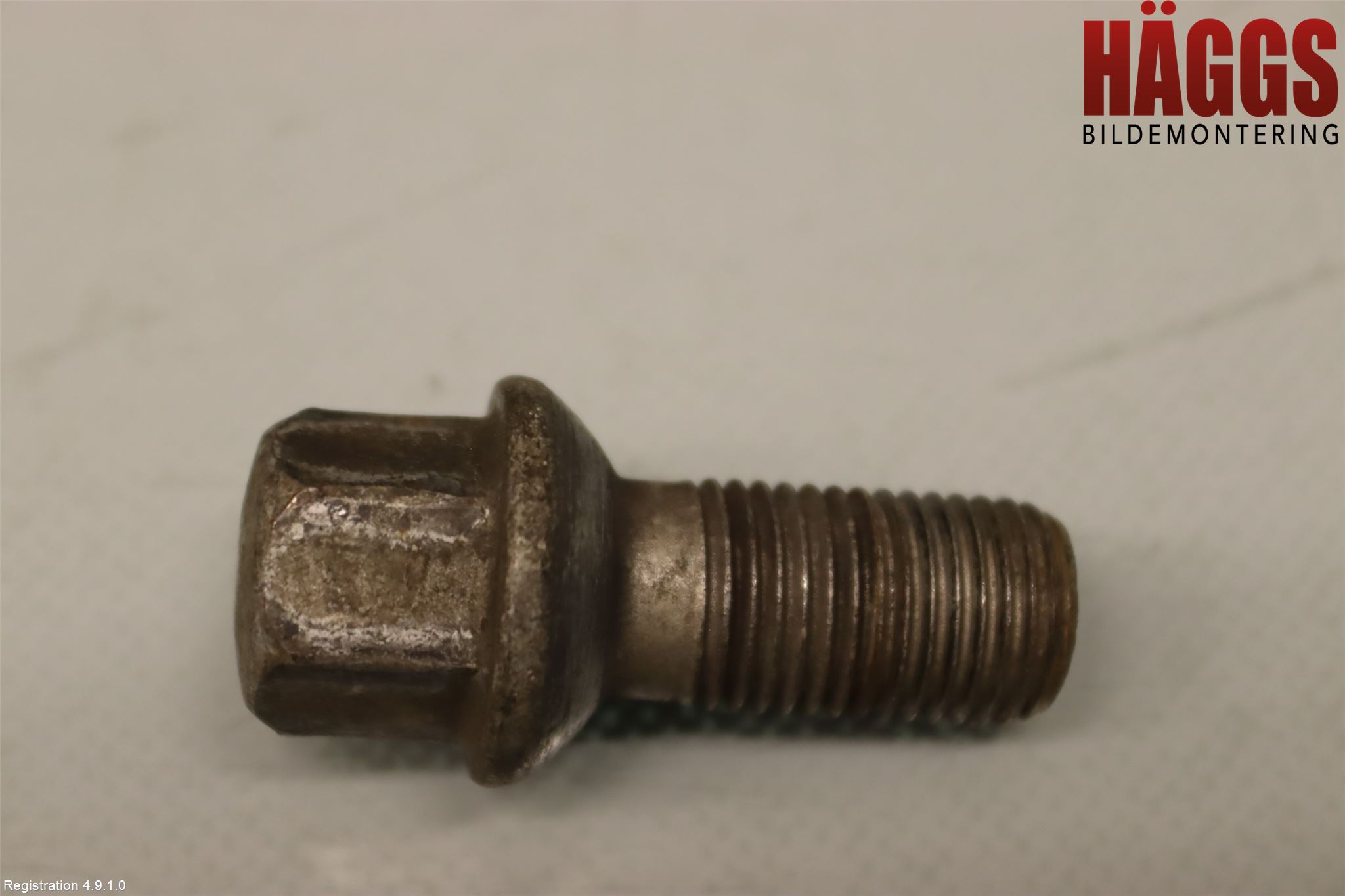 Mercedes-Benz MB C-KLASS (W205) 14-21 Hjulmutter-Bult-Sats