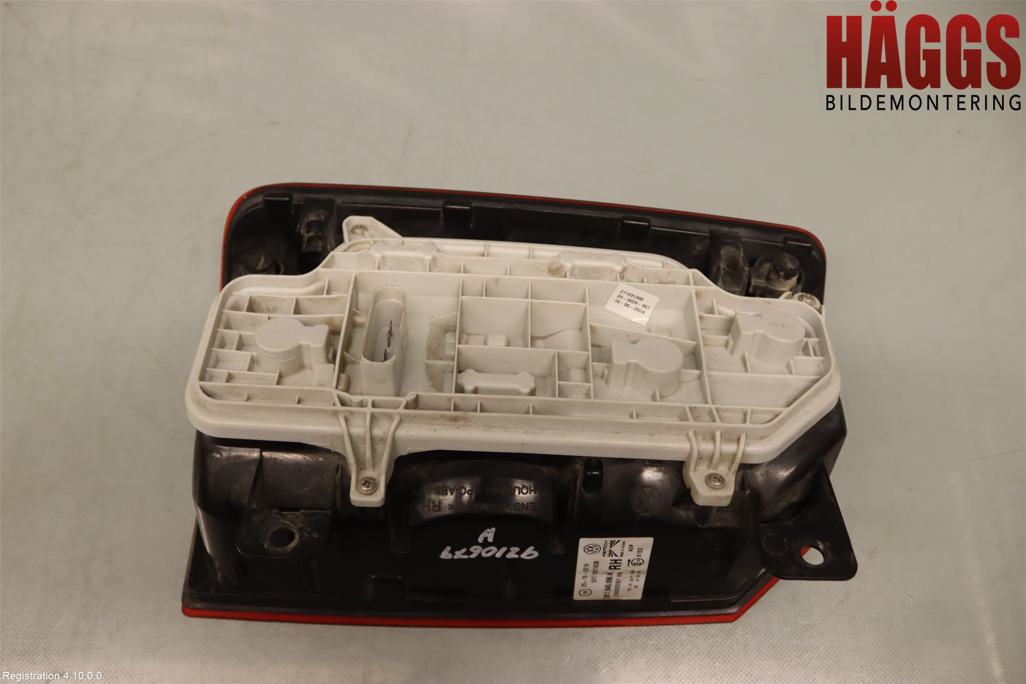 Volkswagen VW CADDY 16-20 Bakljus Höger