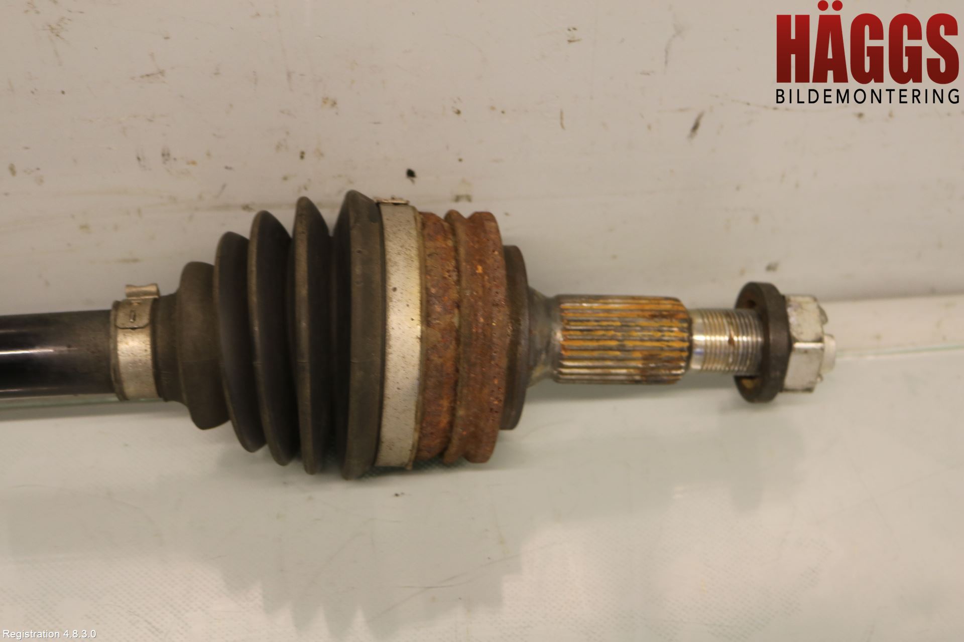 Peugeot 3008 17-24 Drivaxel Fram Vänster