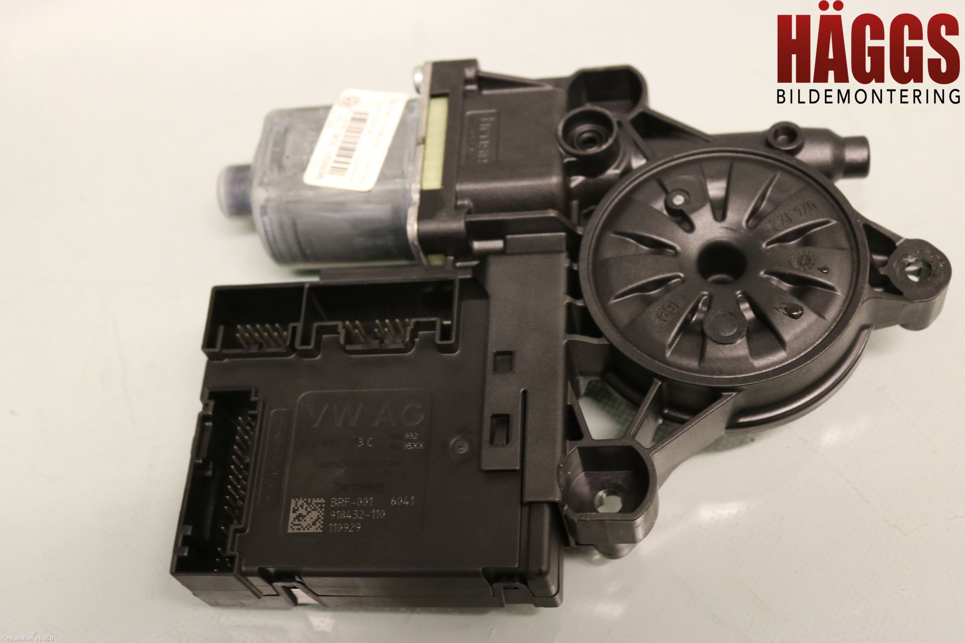 Volkswagen VW PASSAT 11-14 Fönsterhissmotor