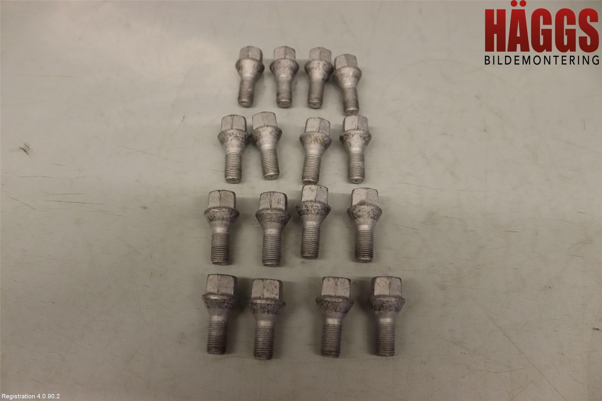 Fiat 500 07- Hjulmutter-Bult-Sats