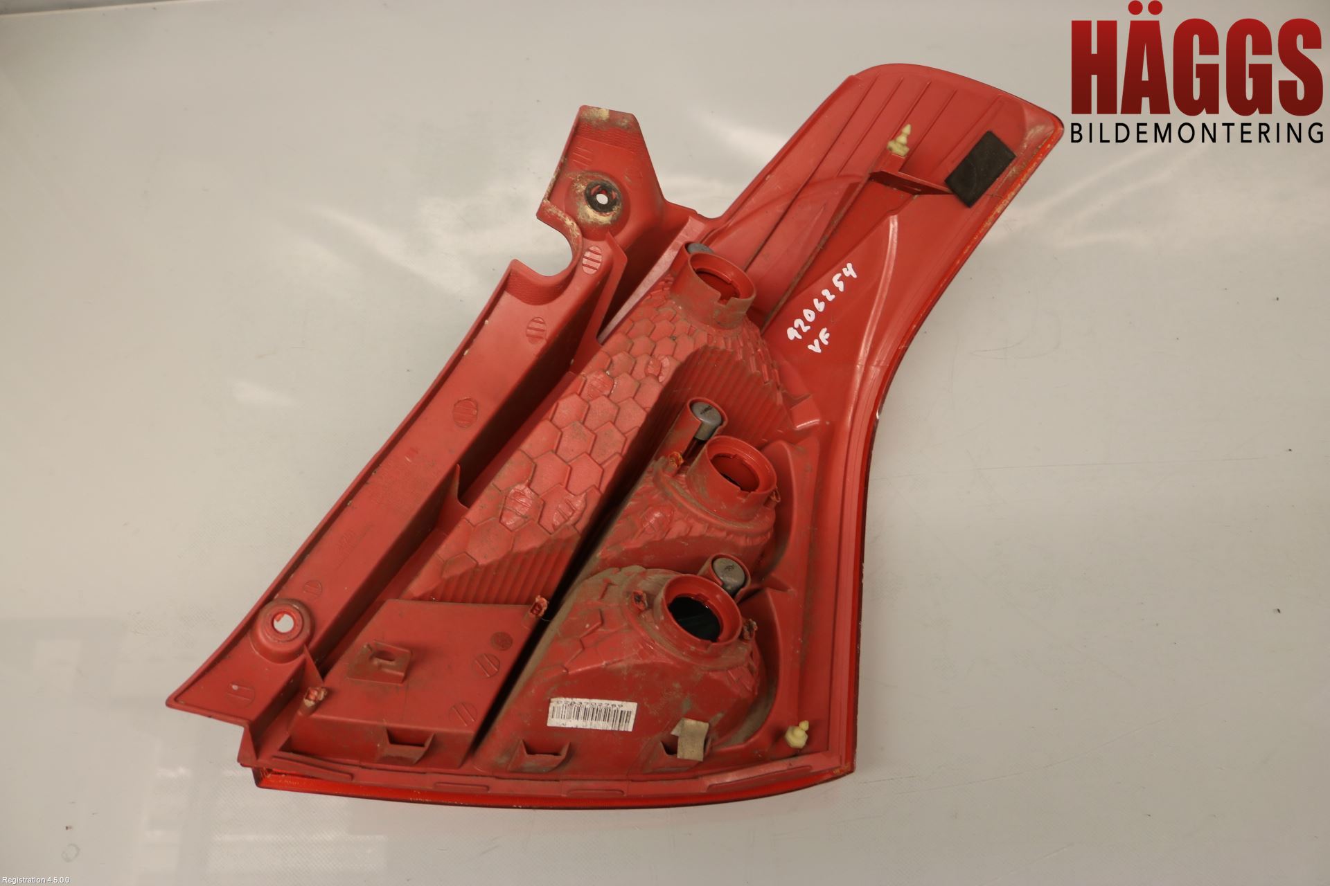 Suzuki SWIFT 05-10 Bakljus Vänster