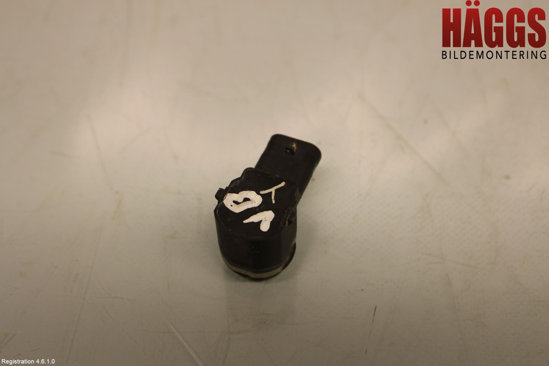 Ford KUGA 13-16 Parkeringshjälp Backsensor