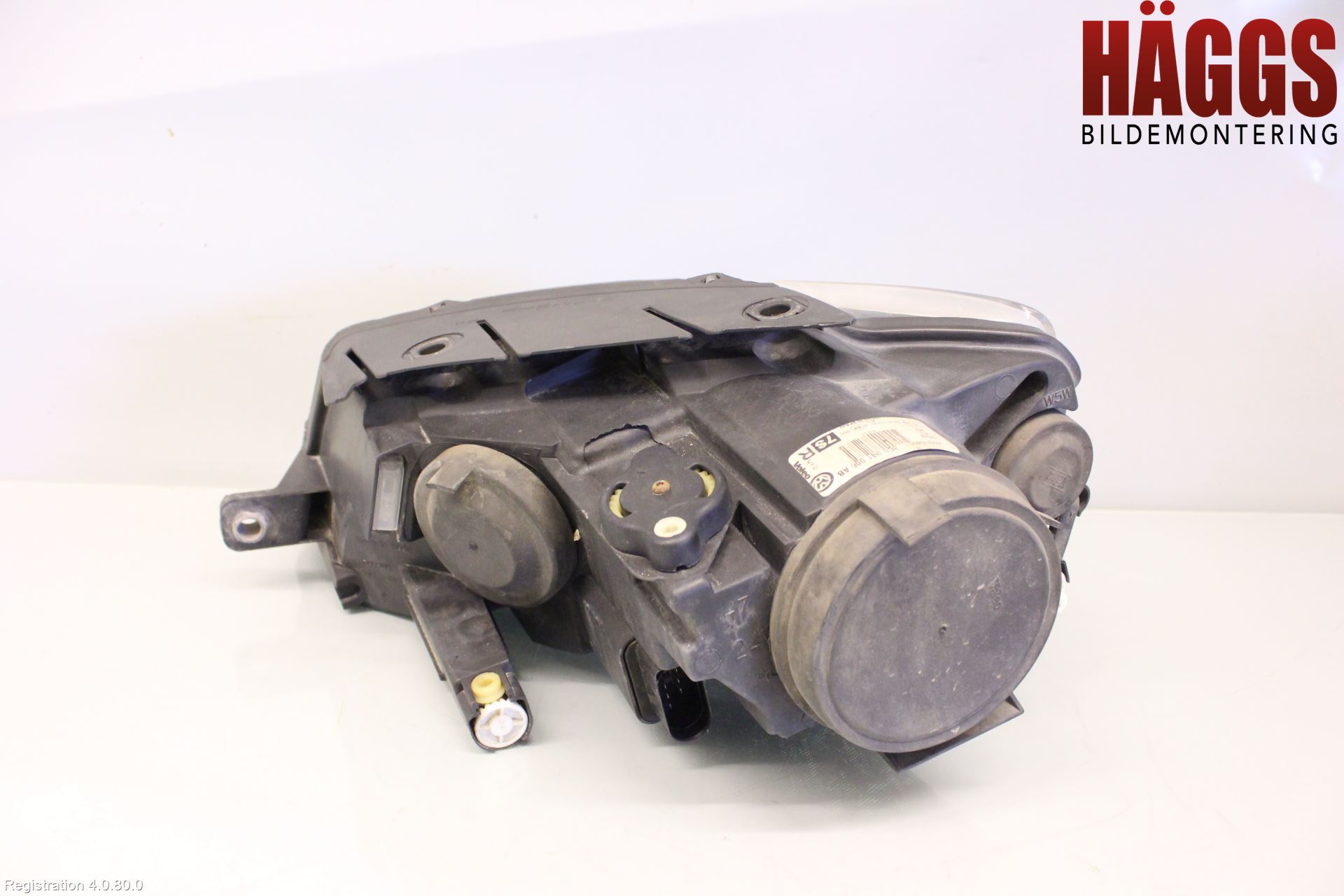 Volkswagen VW PASSAT 05-11 Strålkastare Höger