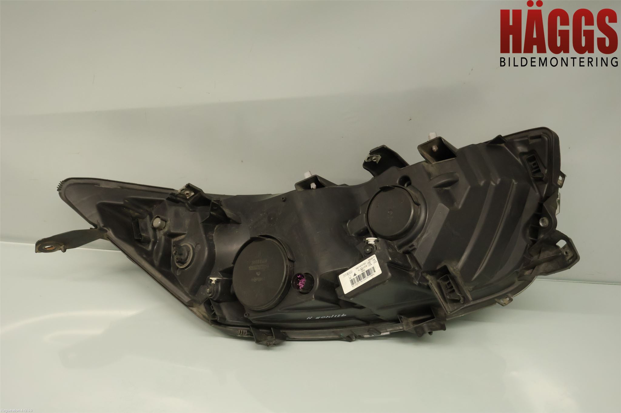 Iveco DAILY 14->> Strålkastare Vänster