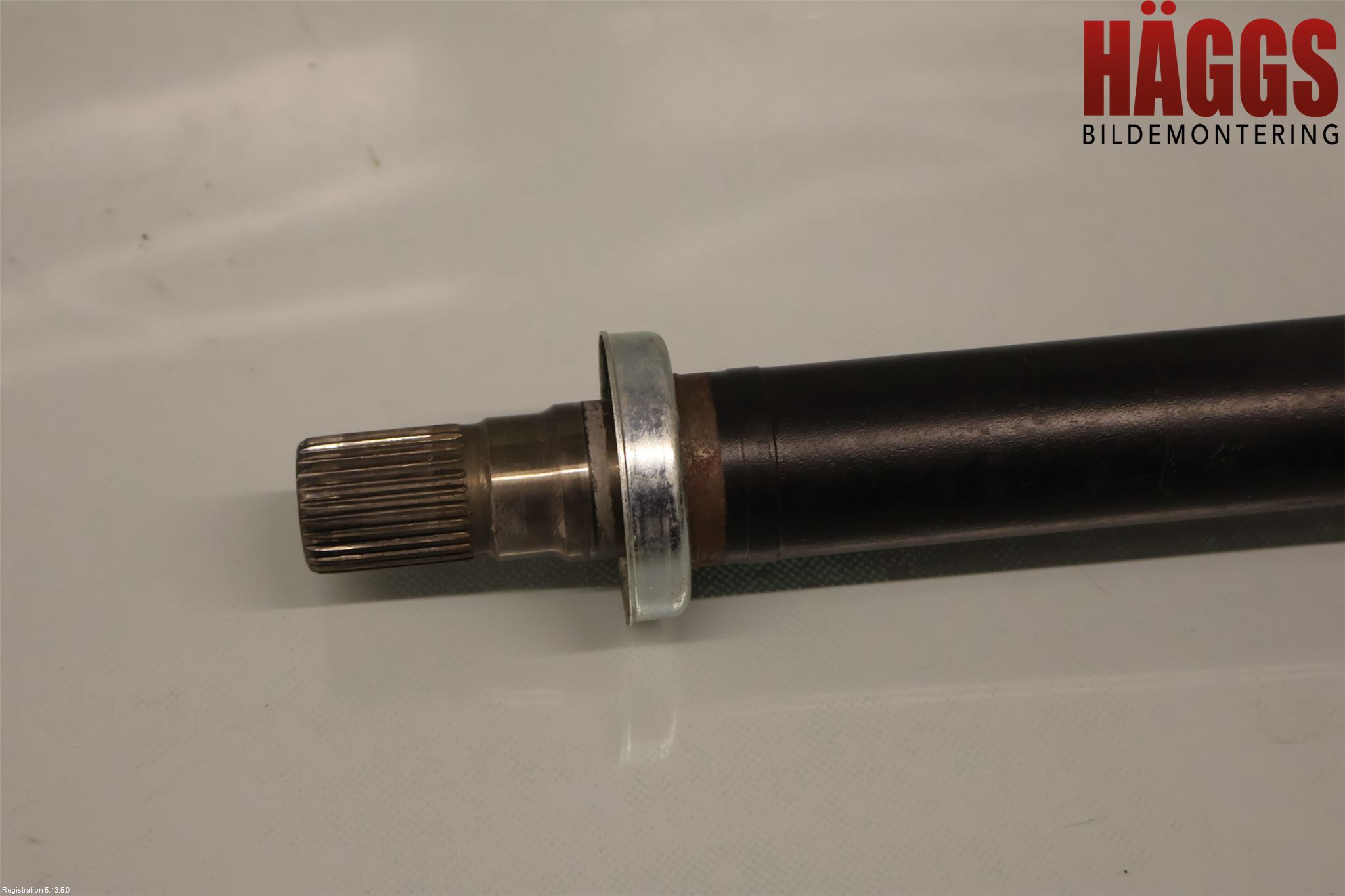 Landrover LAND ROVER DISCOVERY 5 16->> Drivaxel Fram Höger