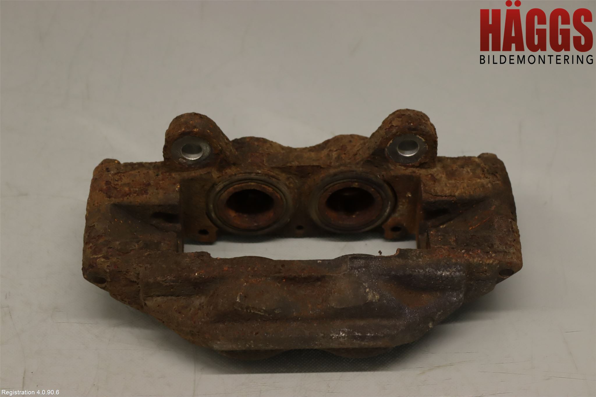 Toyota HILUX 05-16 Bromsok Fram Vänster