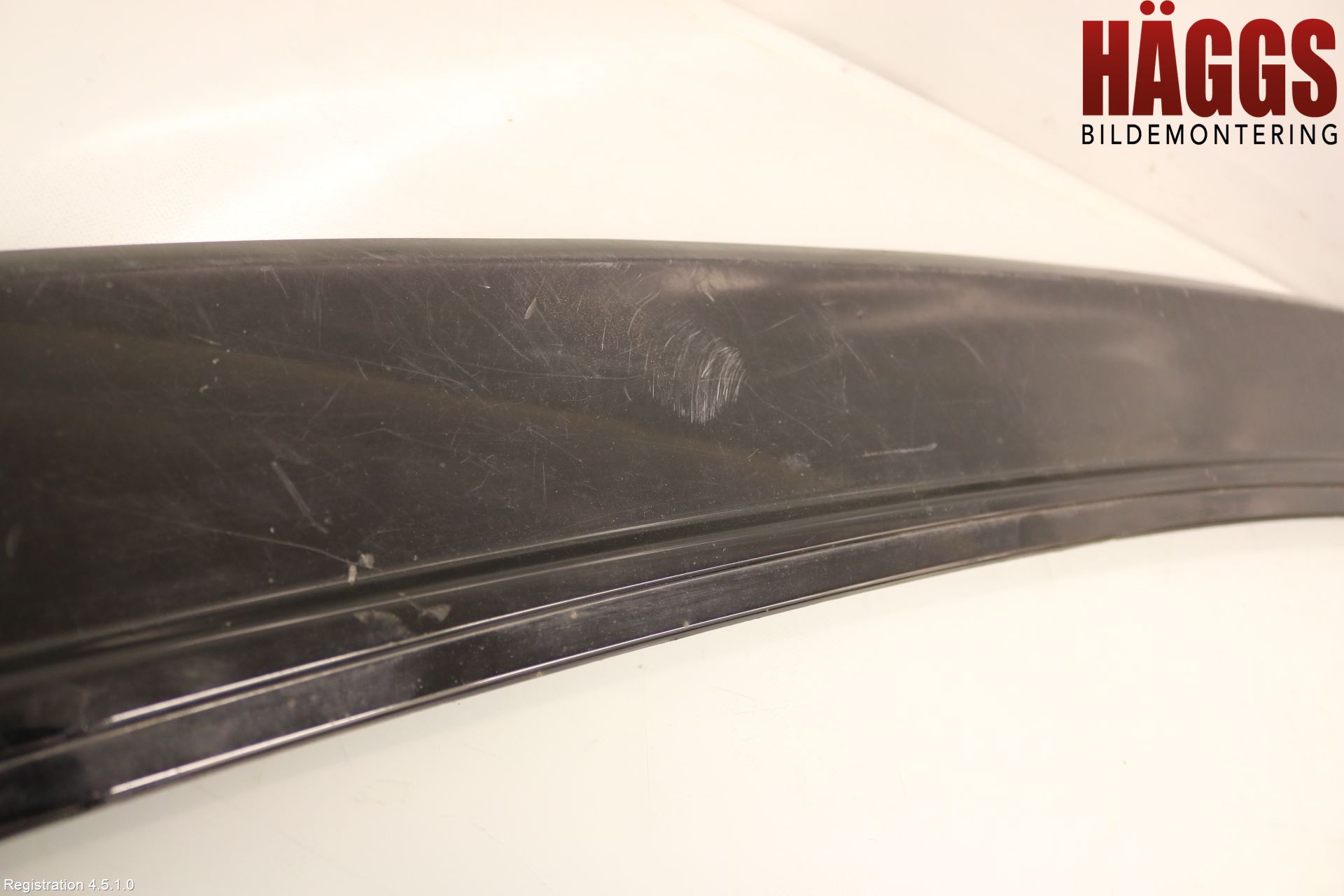 Volvo XC60 14-17 Stötfångarlist Bak