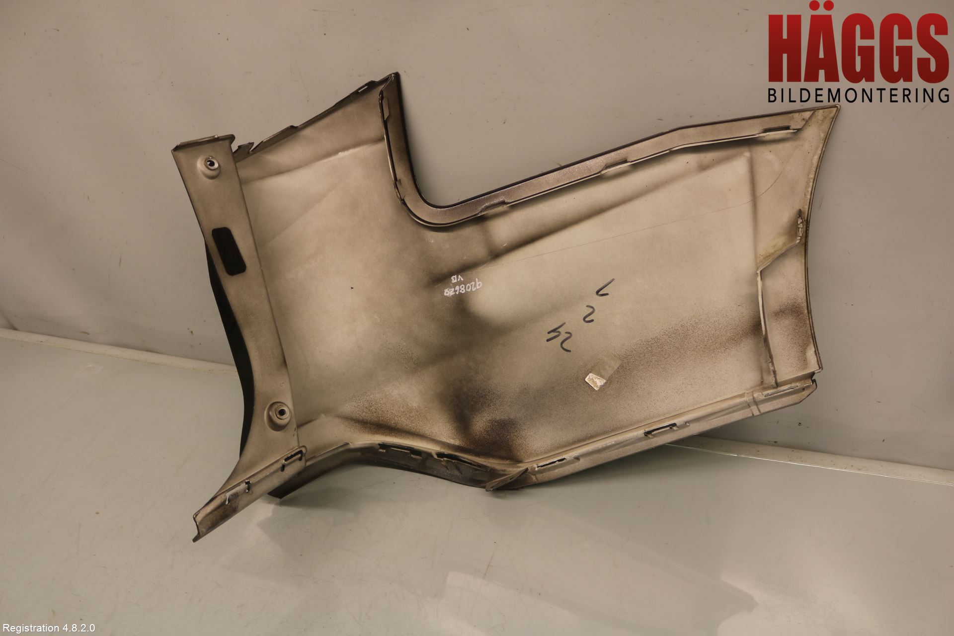 Ford FOCUS 15-18 Stötfångardel Bak Vä