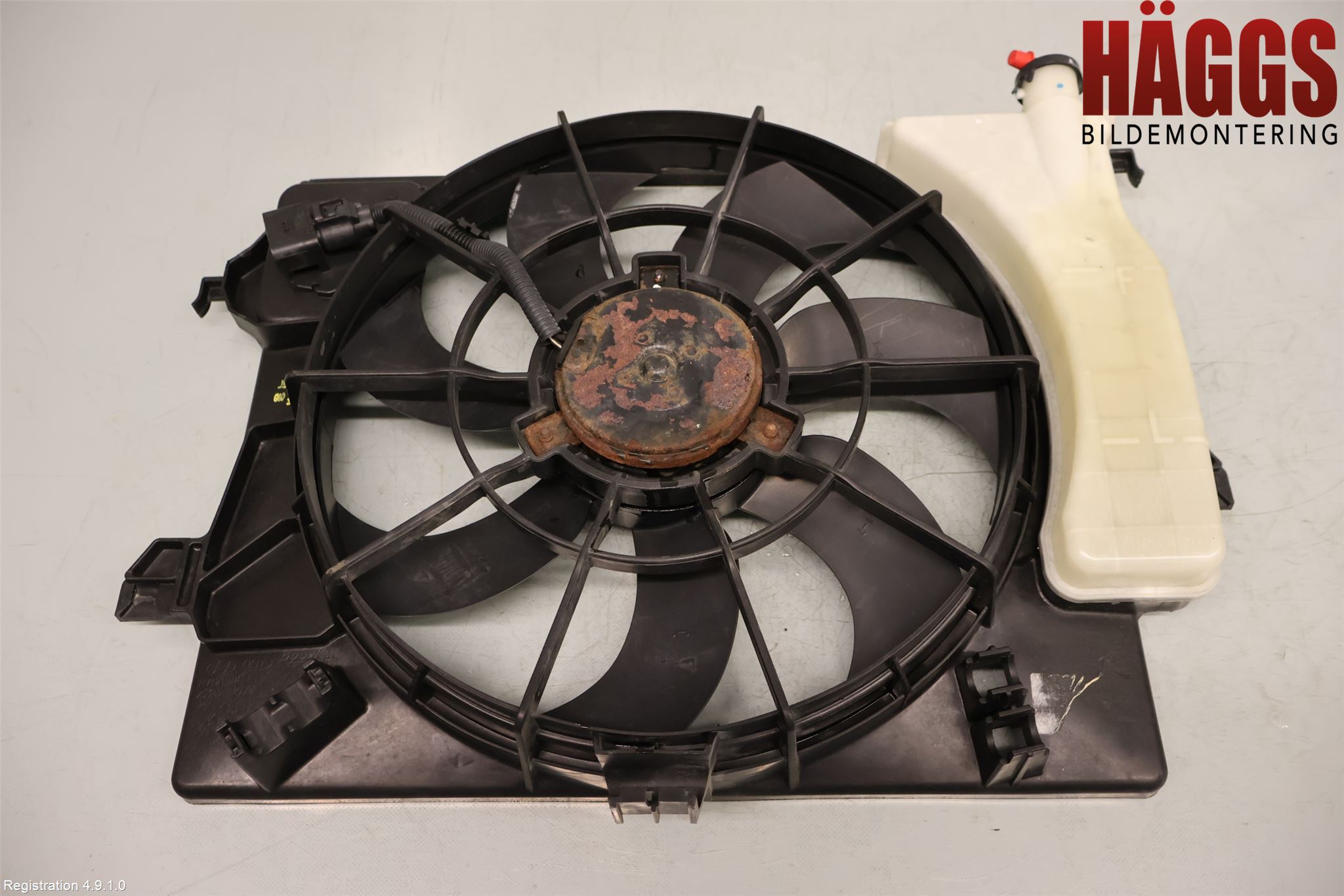 Hyundai VELOSTER 12-17 Kylfläkt El