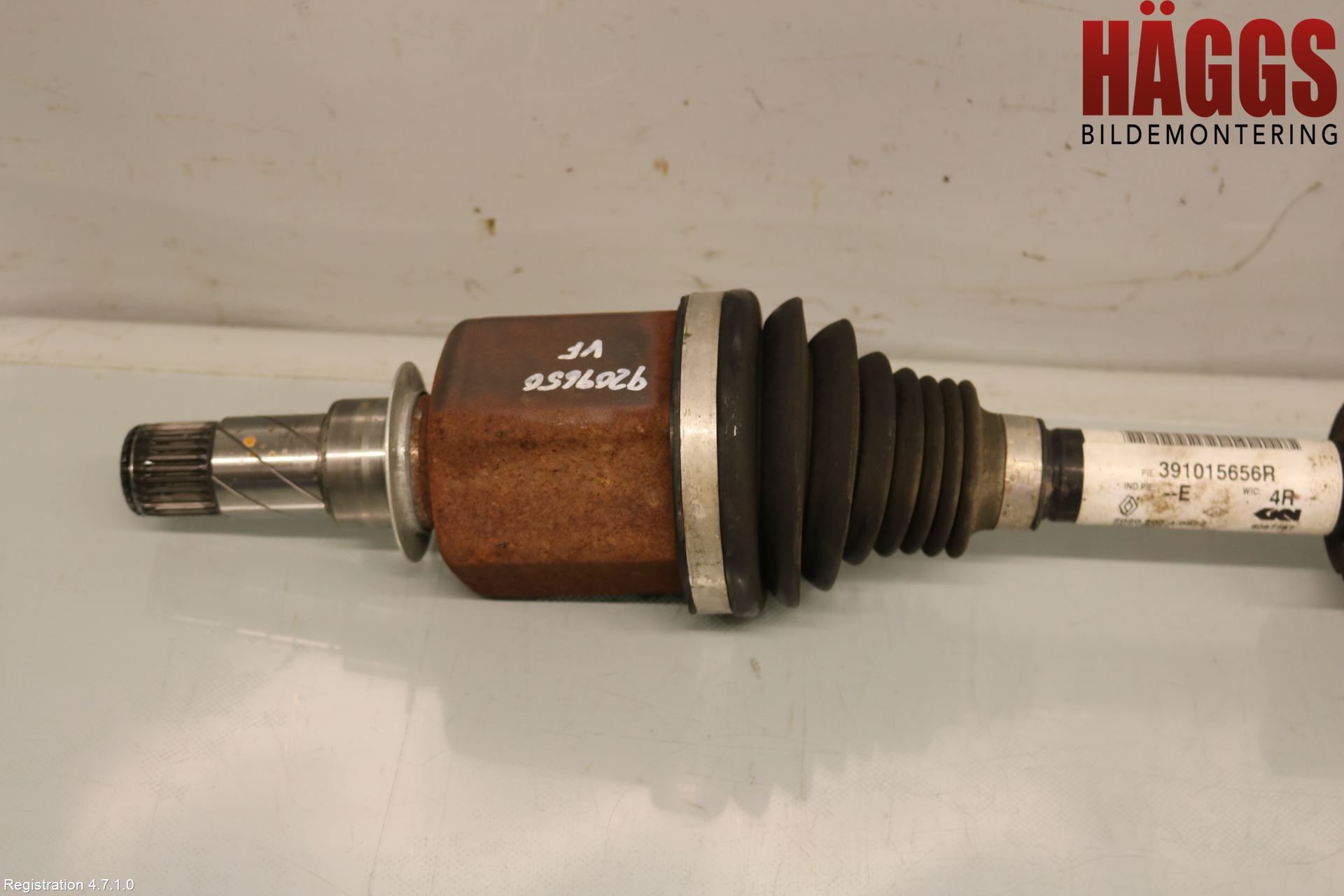 Nissan QASHQAI 17-21 Drivaxel Fram Vänster