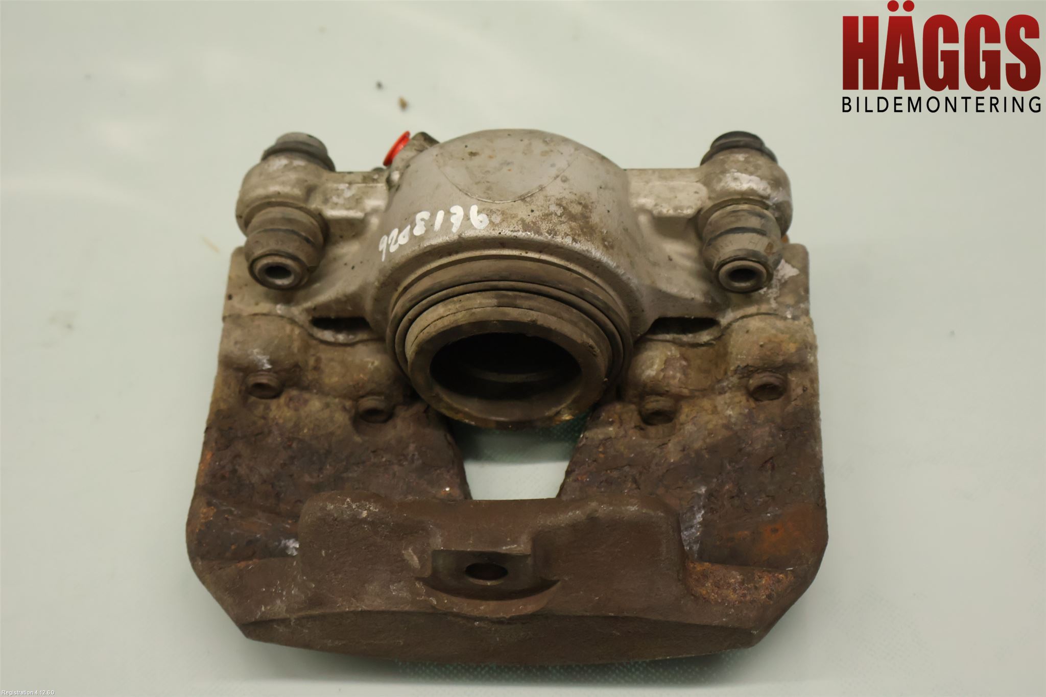 Audi Q5 09-16 Bromsok Fram Höger