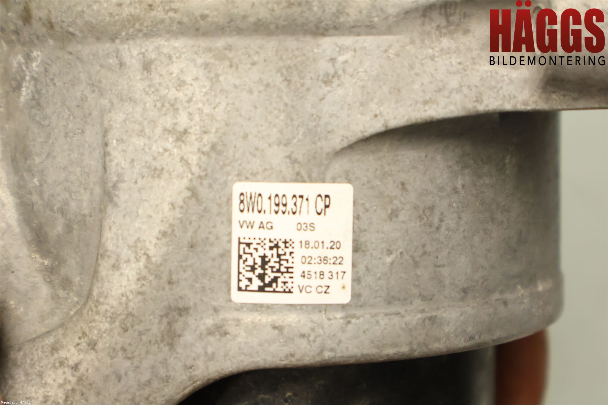 Audi A4/S4 B9 20- Motorkudde