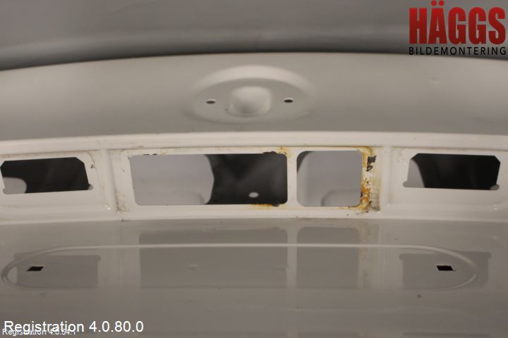 BMW 5 F10/F11/F18 09-17 Baklucka (Ej Med Ruta)
