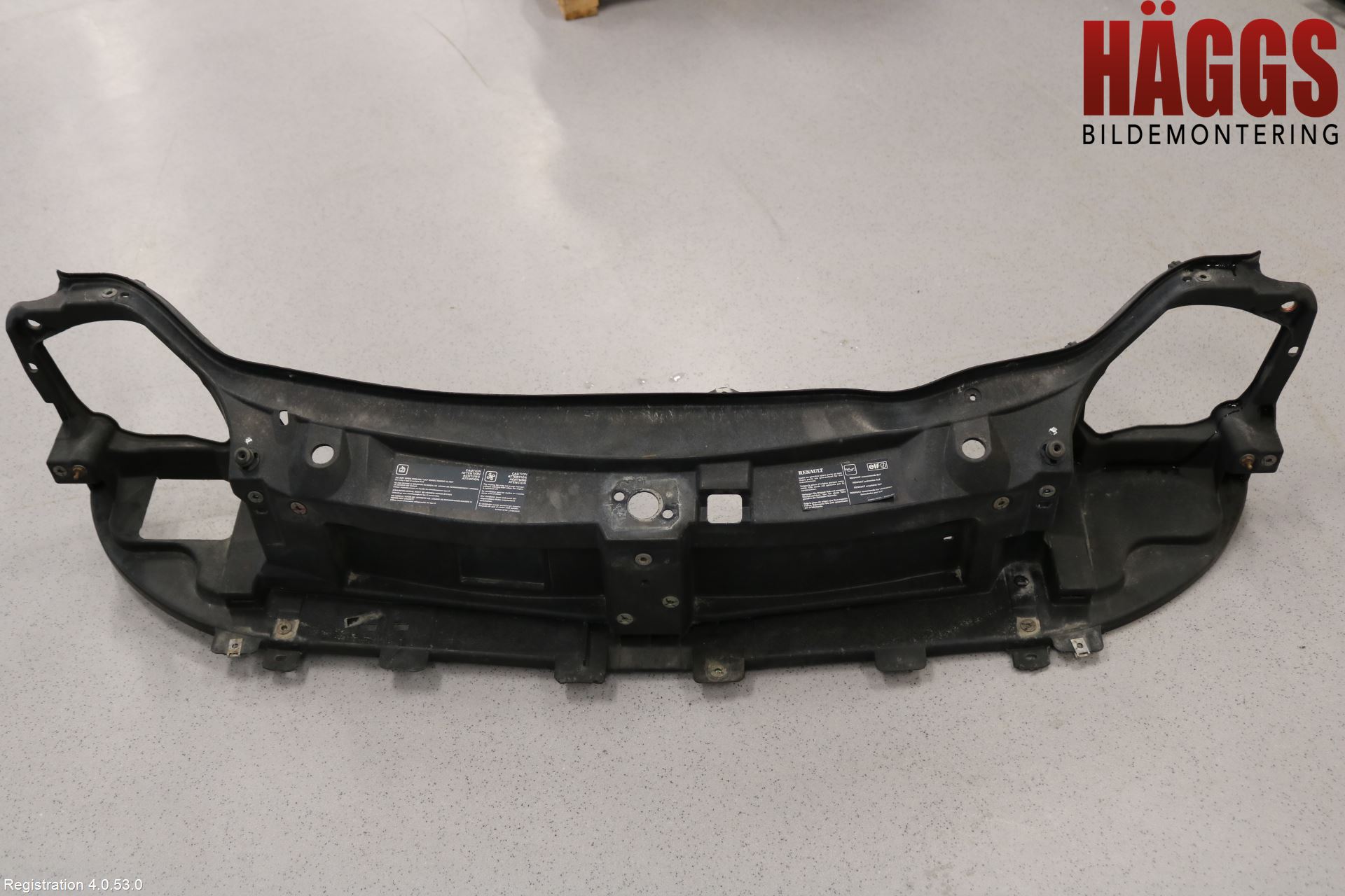 Renault TRAFIC   02-14 Frontkorg