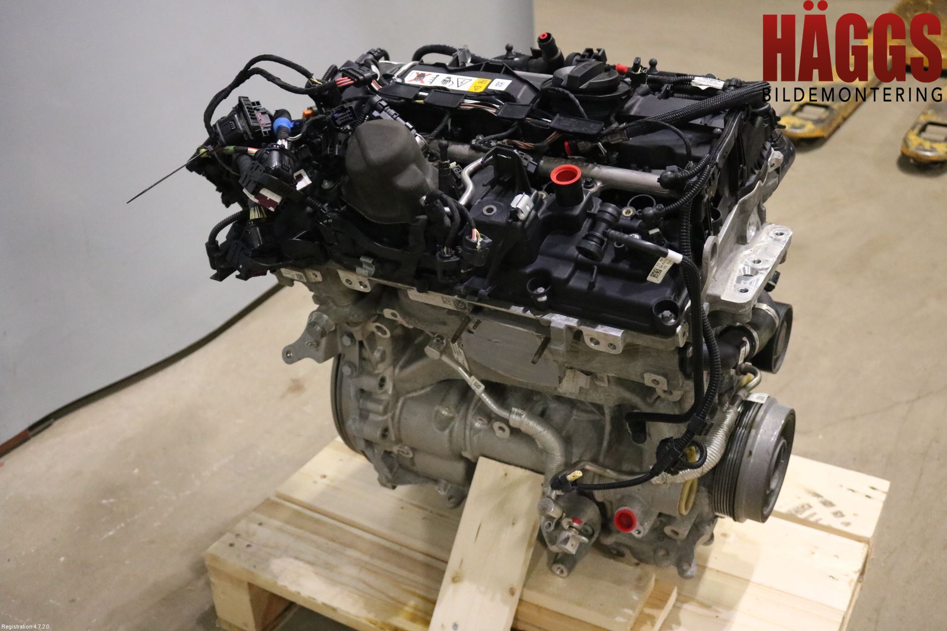 Mini COOPER CLUBMAN F54 16- Motor Bensin