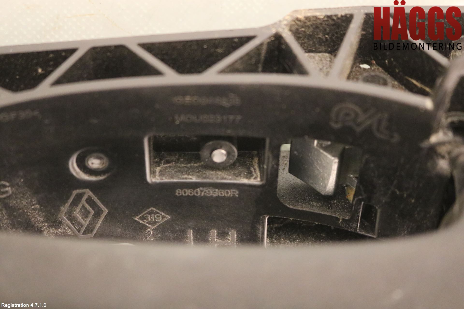 Renault EXPRESS 21- Dörrhandtag Yttre Vä