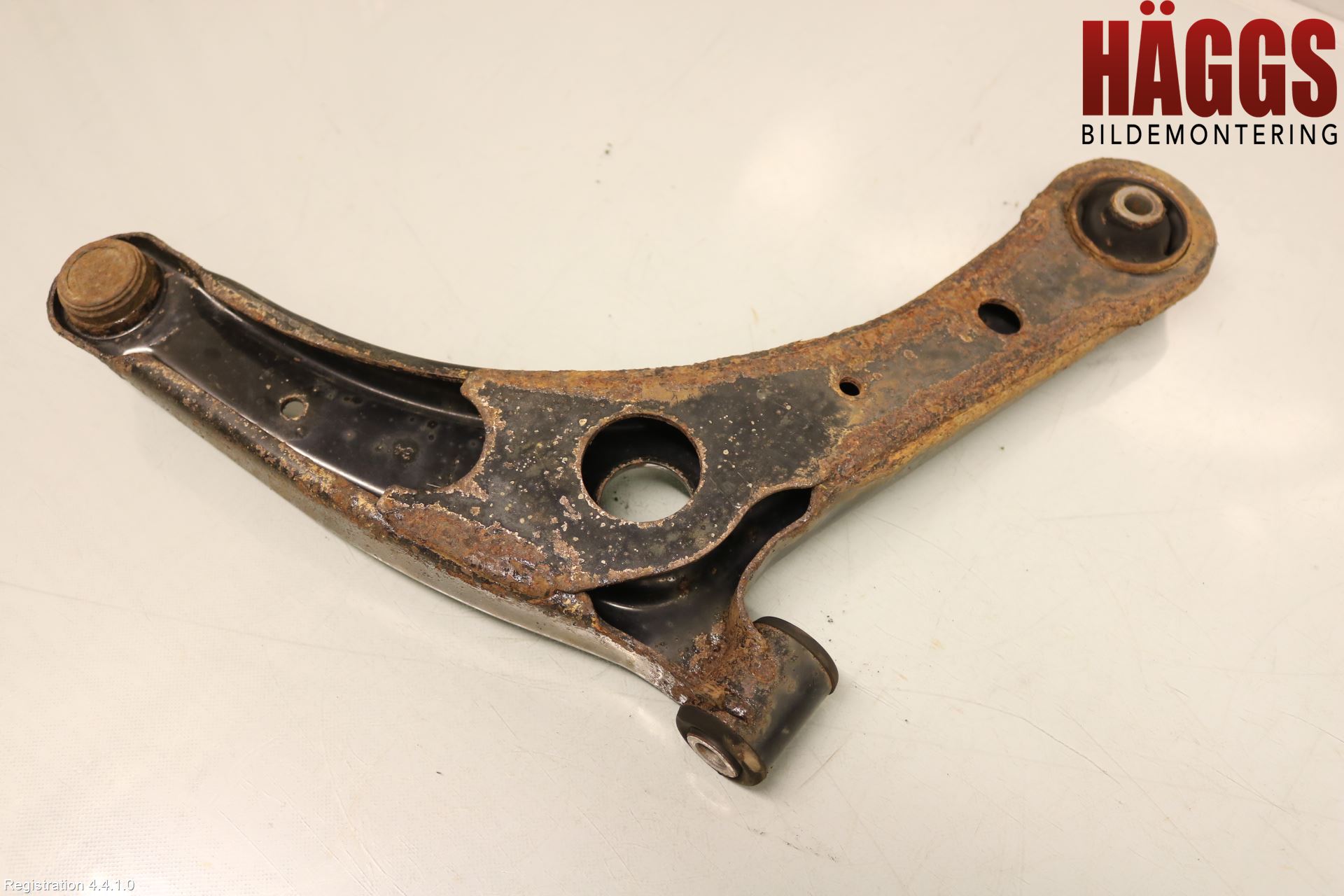 Peugeot 4008 Bärarm Fram Undre Vä