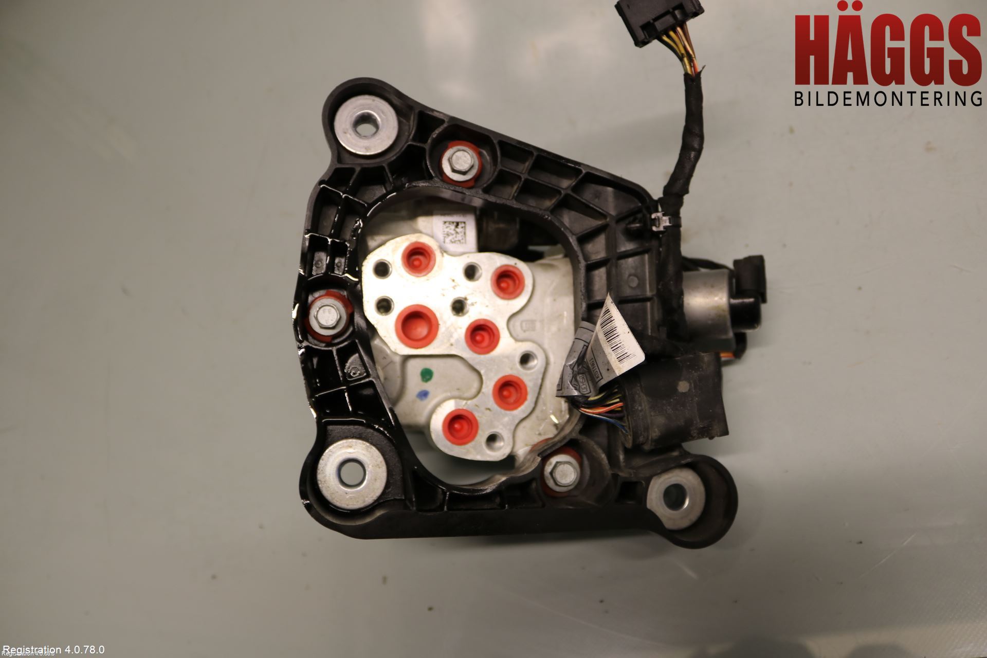 BMW 5 F10/F11/F18 09-17 Fjädr Hydraulregl Fram