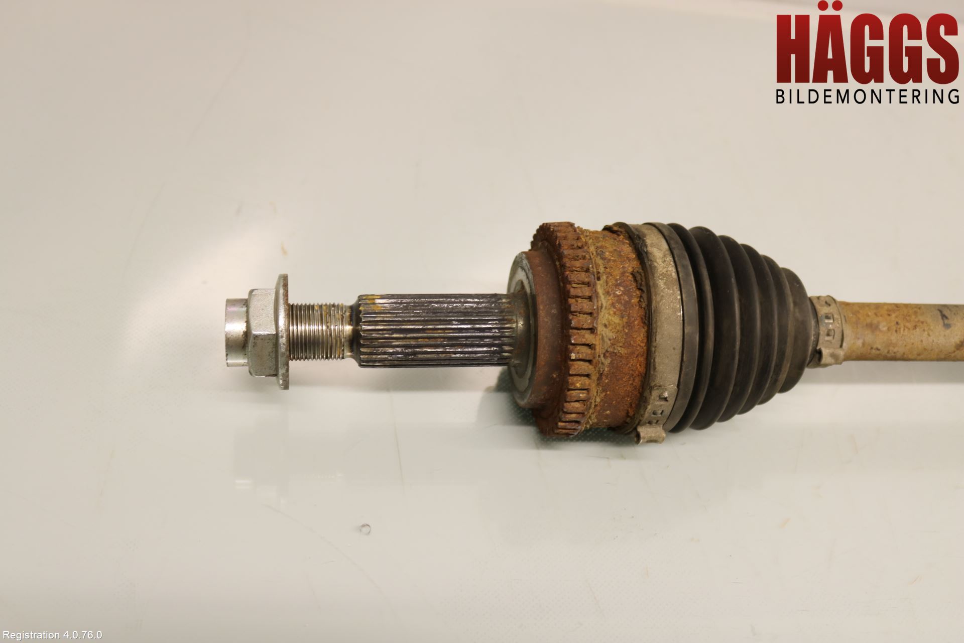 Kia VENGA 10-19 Drivaxel Fram Höger